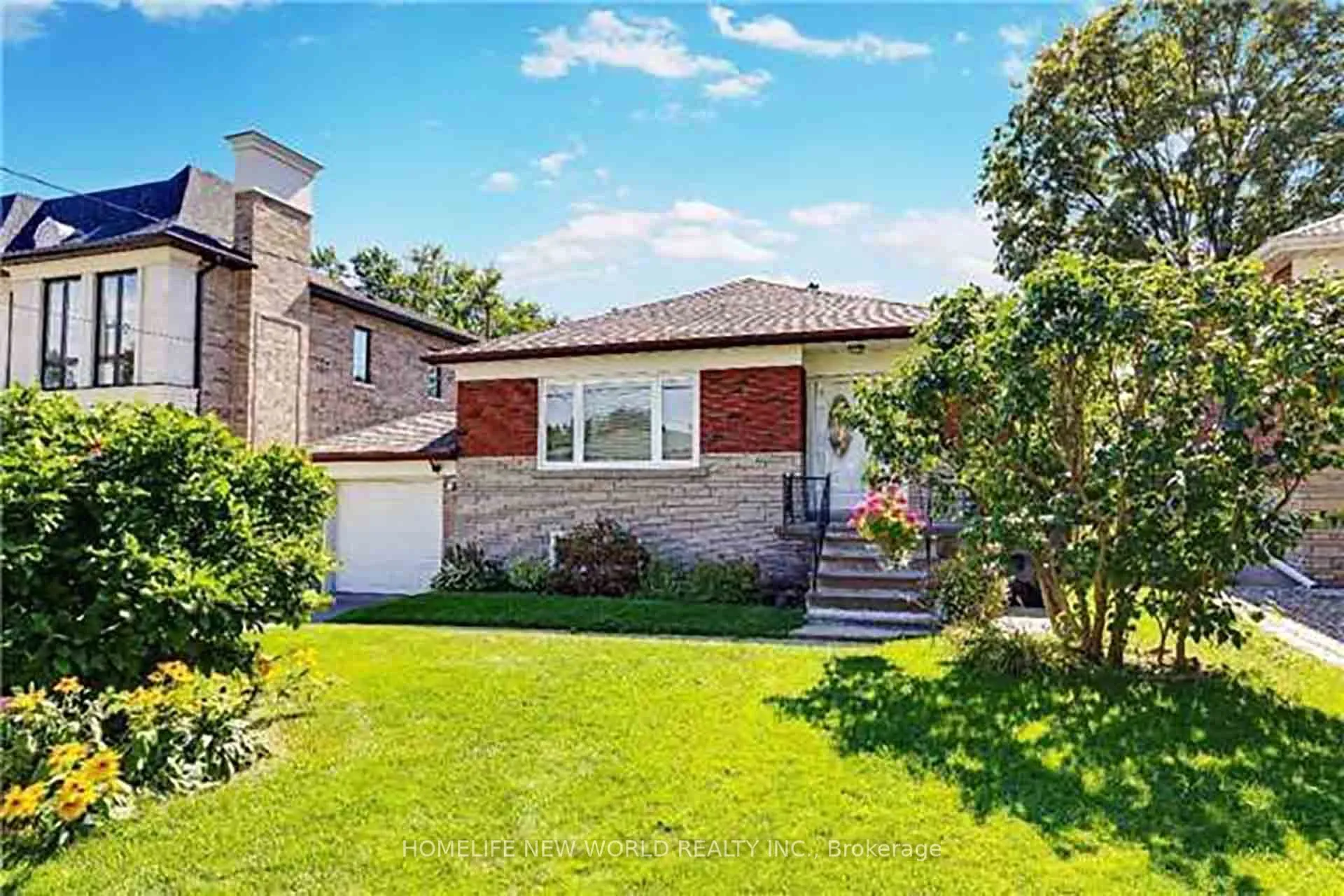 Detached Home For Lease | C13222748