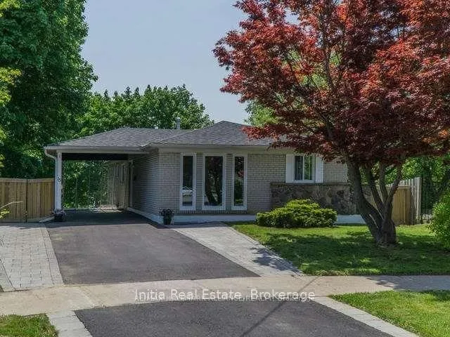 Detached Home For Lease | C13225178