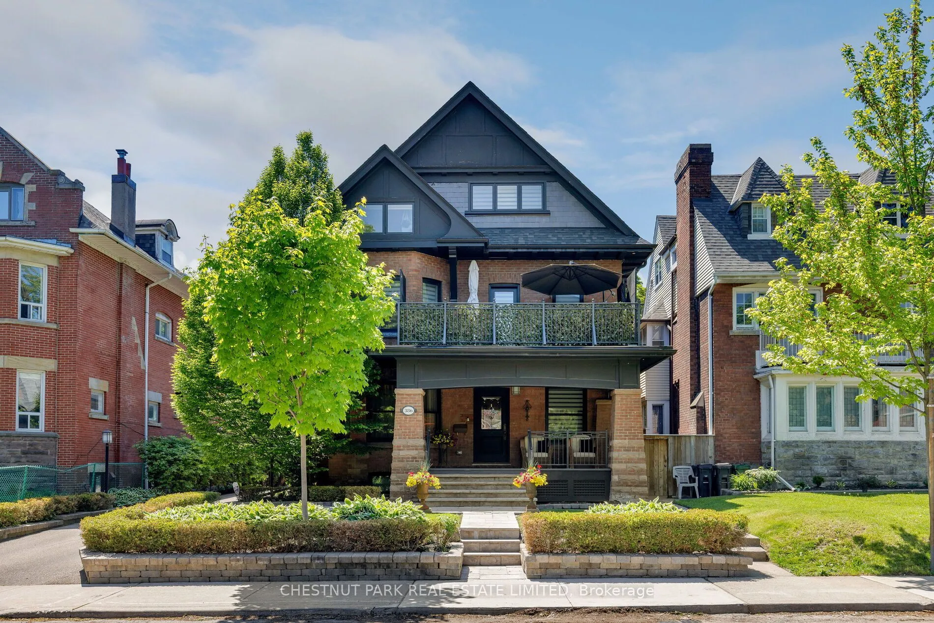 Detached Home For Sale | C13225554