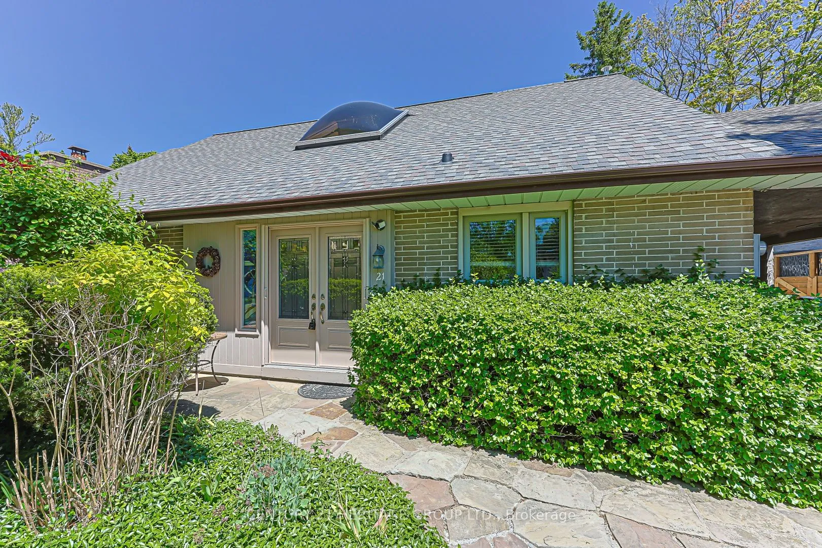 Detached Home For Sale | C13226532