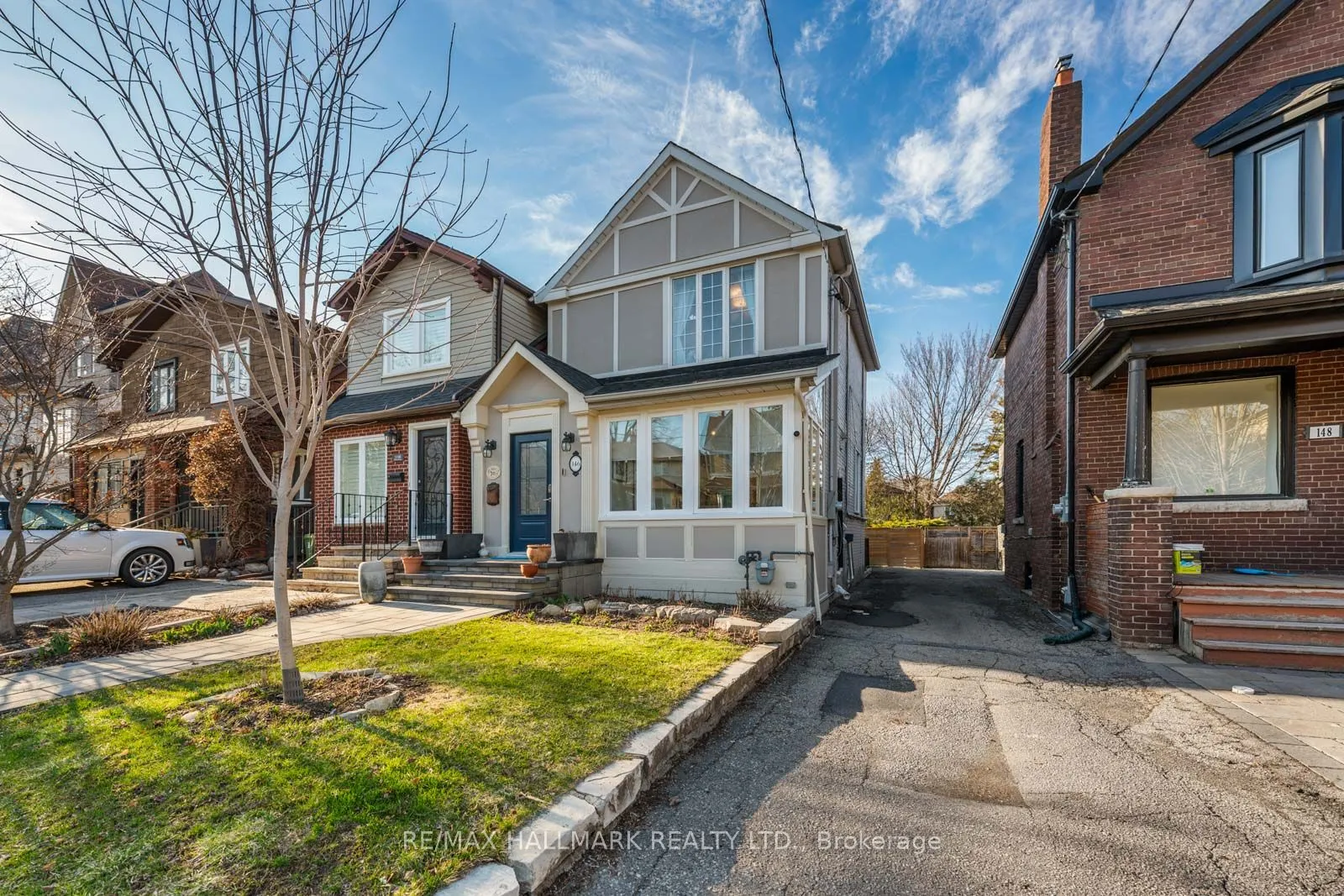 Detached Home For Lease | C13226746