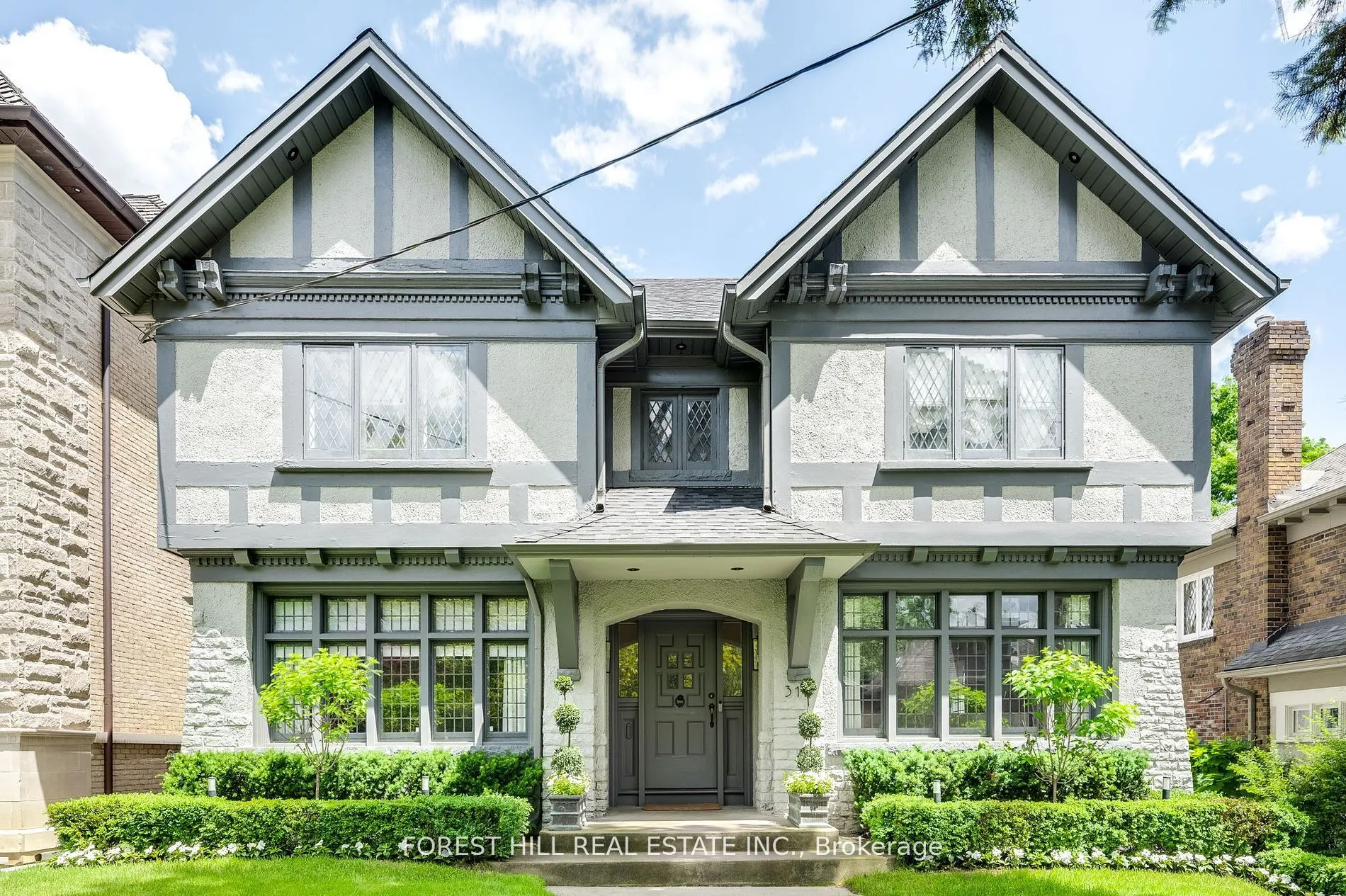 Detached Home For Lease | C13227538