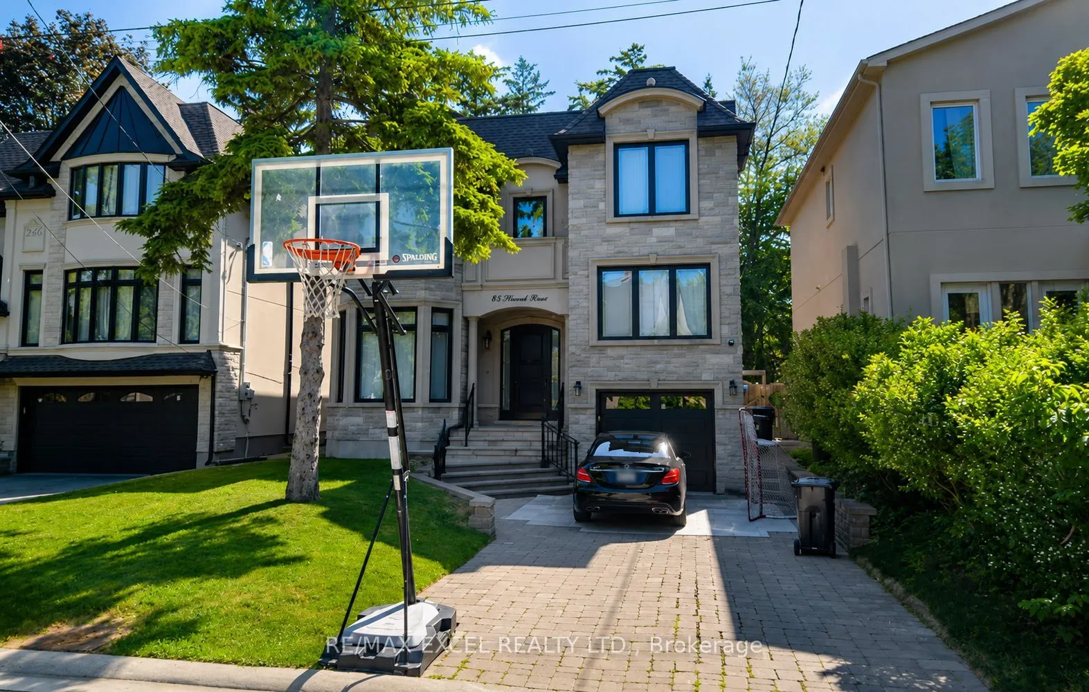 Detached Home For Sale | C13228324