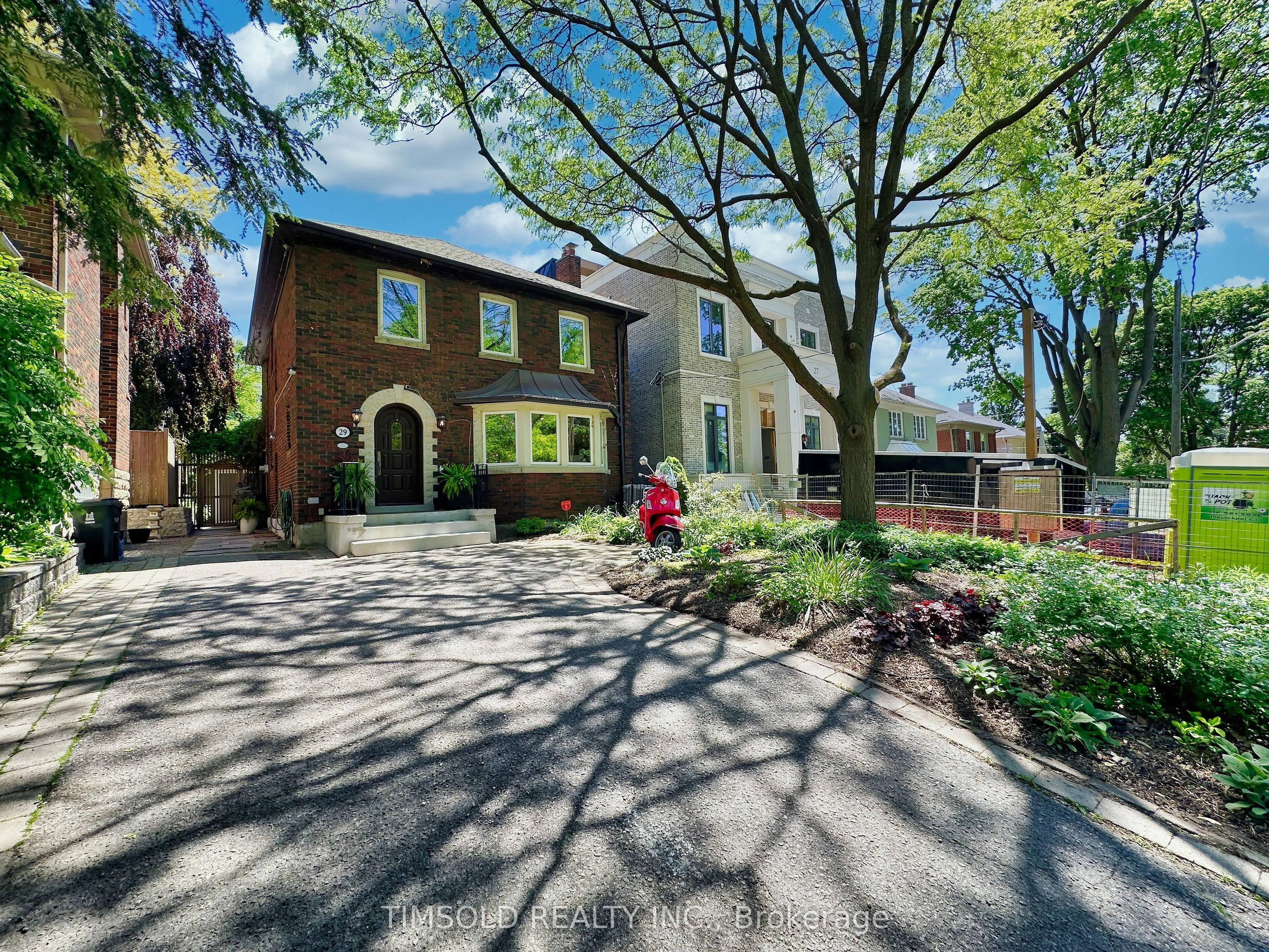 Detached Home For Sale | C13230886
