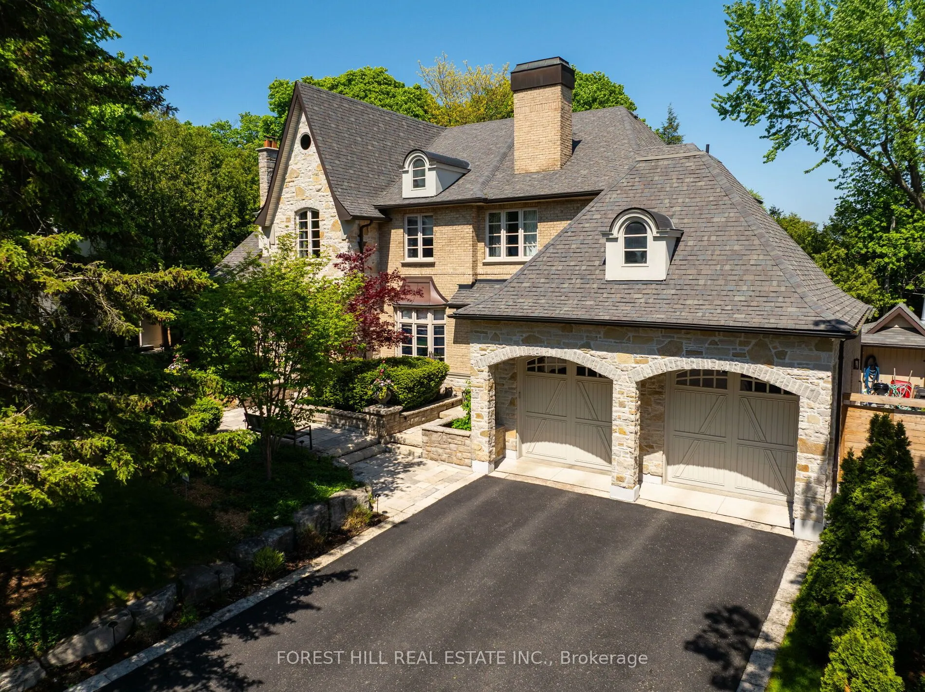 Detached Home For Sale | C13231732