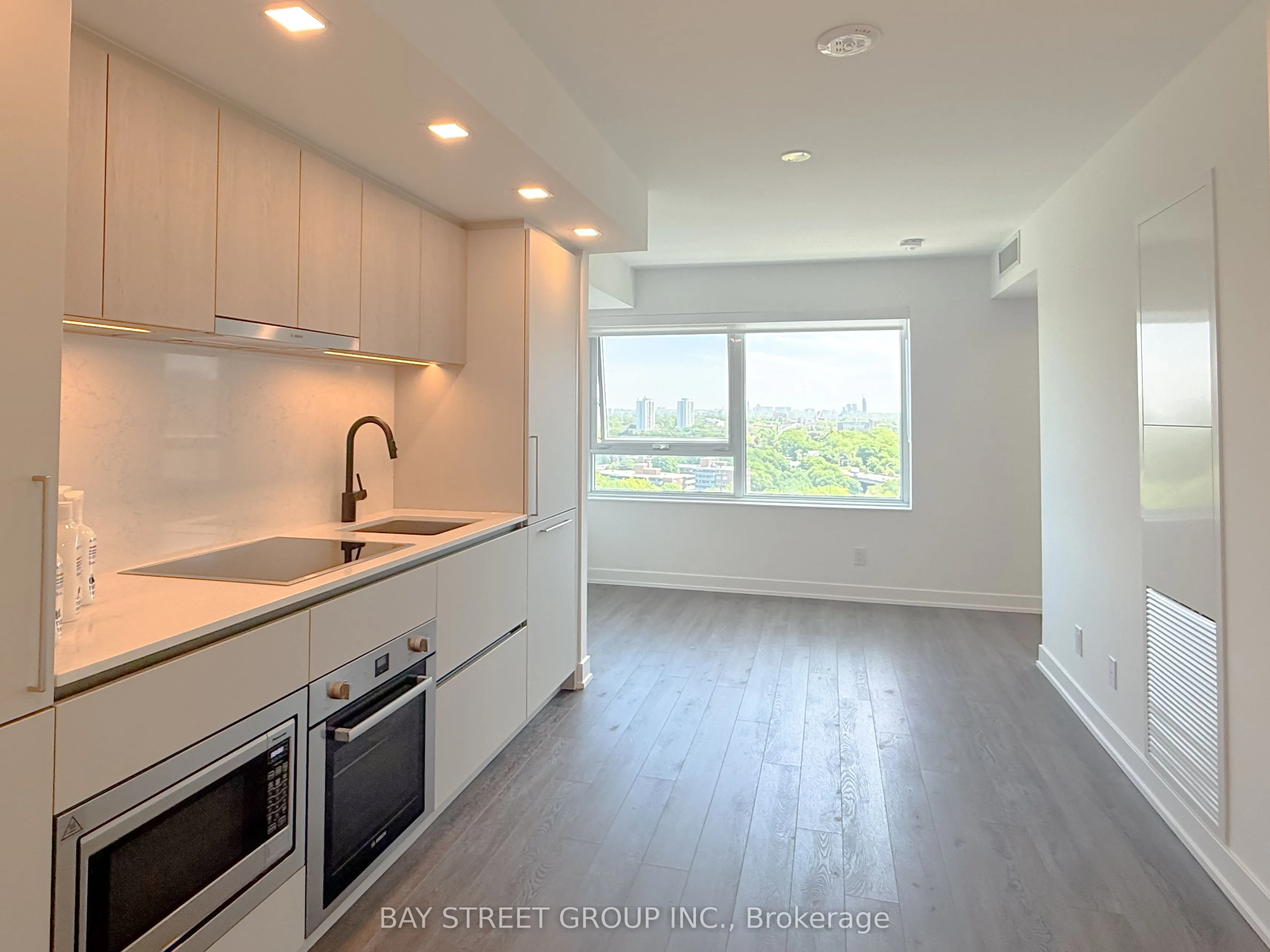 Property For Lease | C13232938