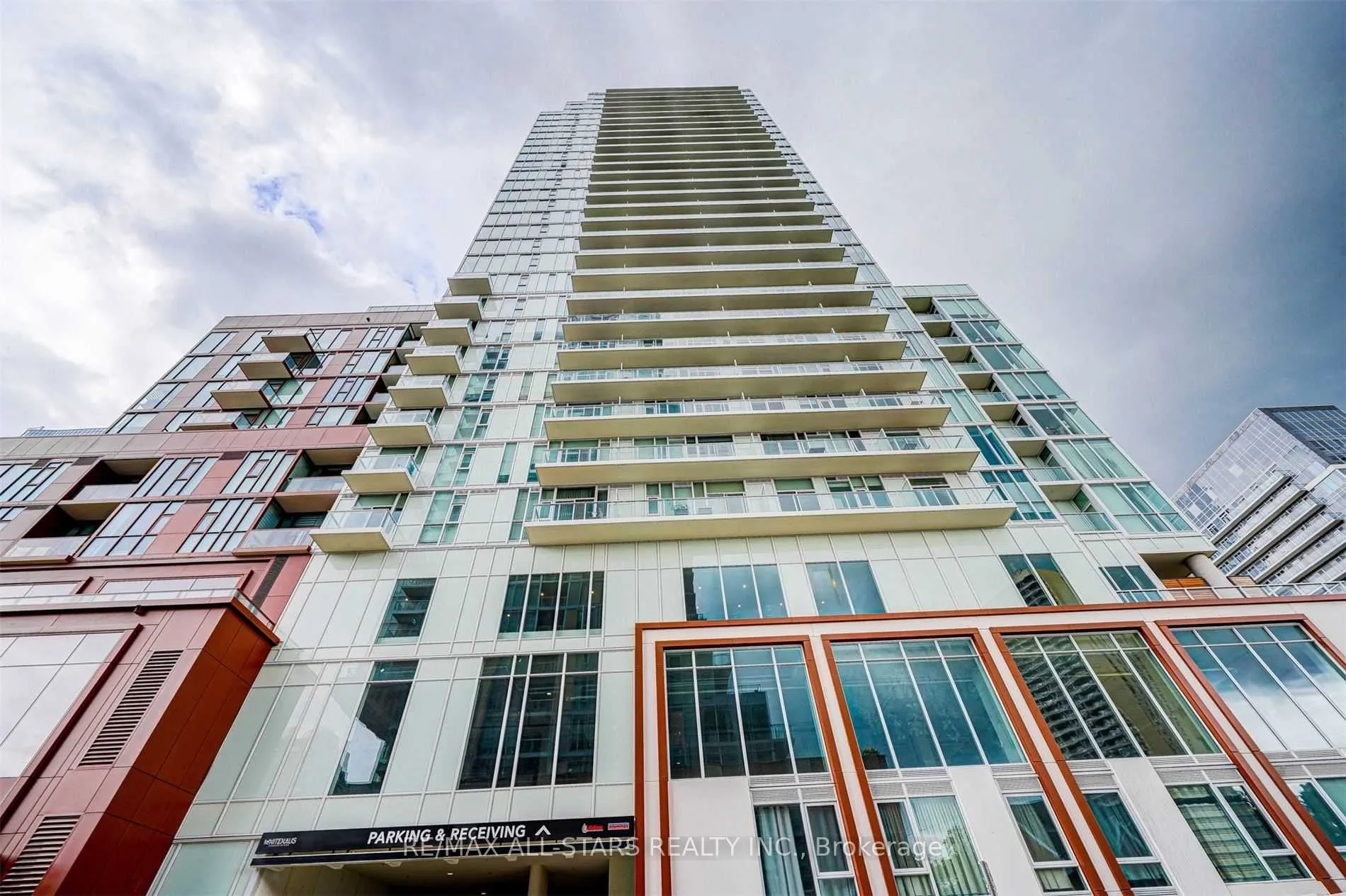 Property For Lease | C13233056