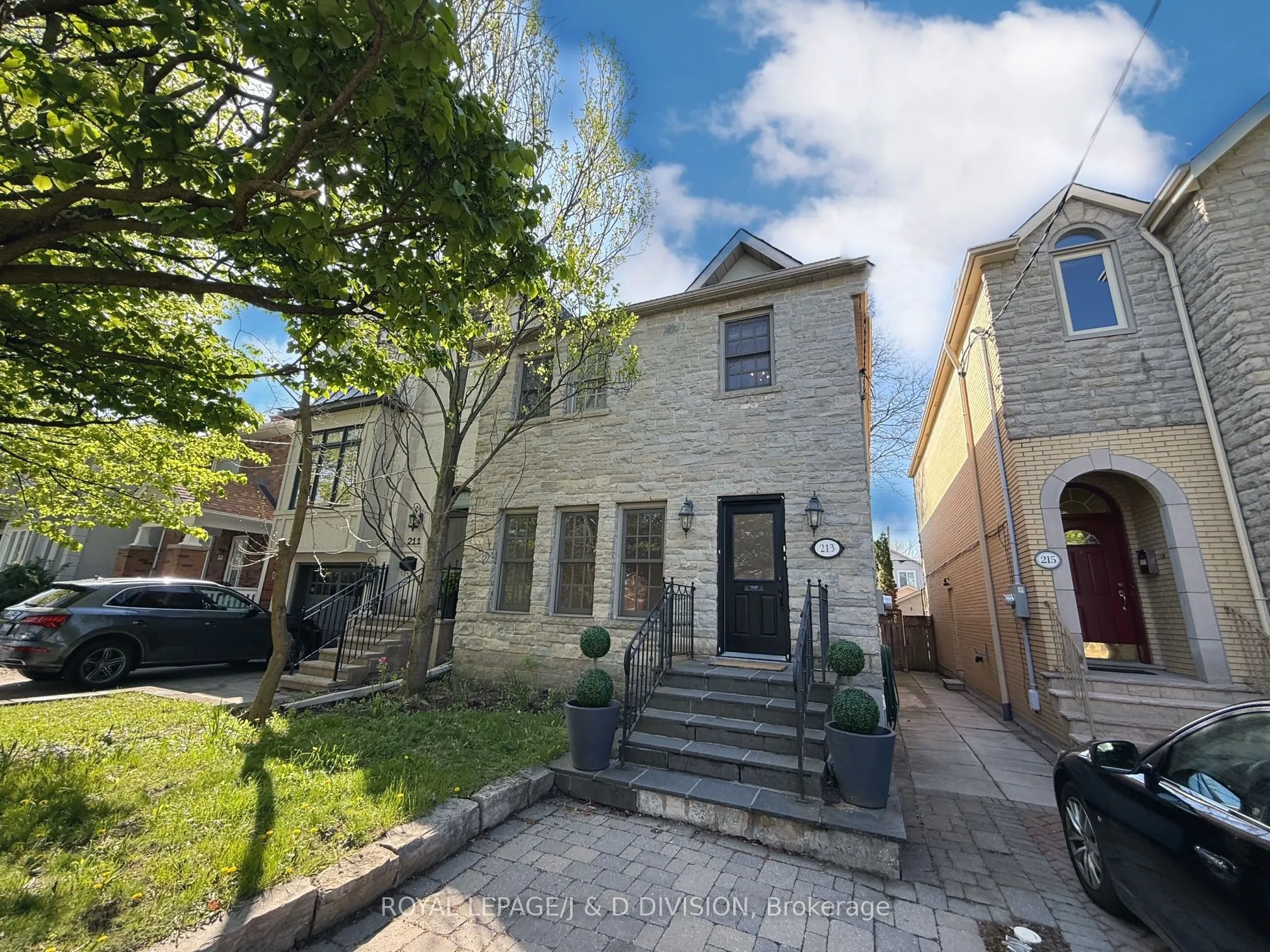 Detached Home For Lease | C13235210