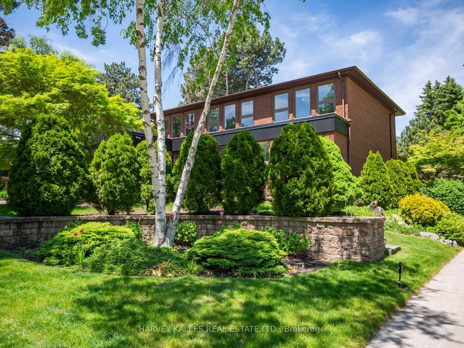 Detached Home For Sale | C13235280