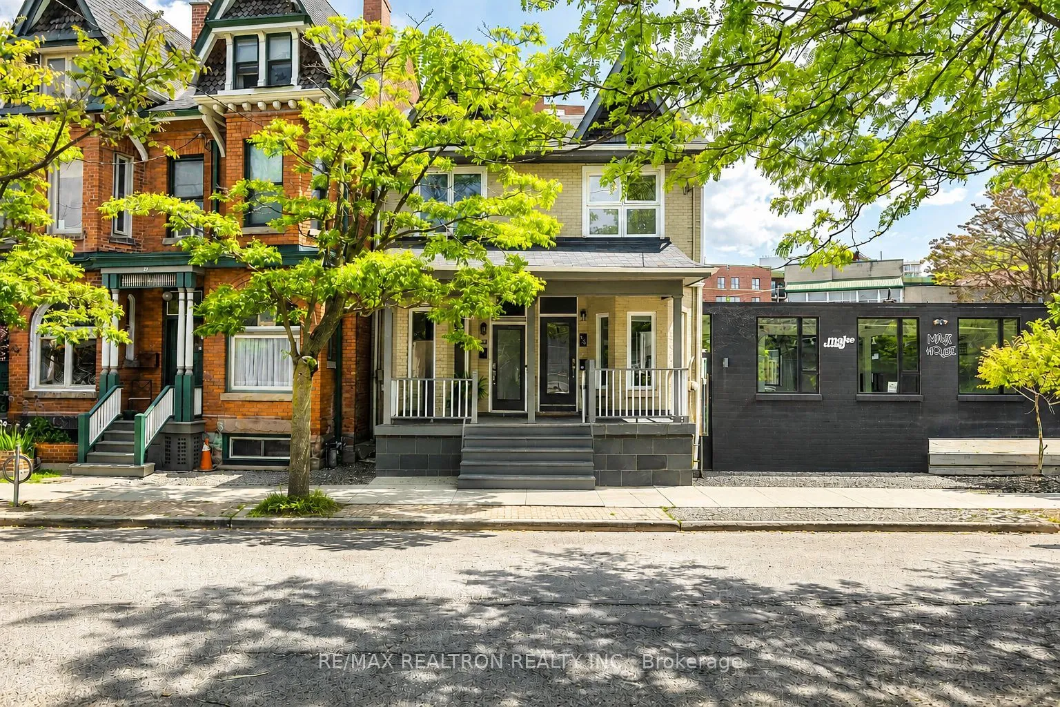 Semi-Detached Home For Sale | C13235432