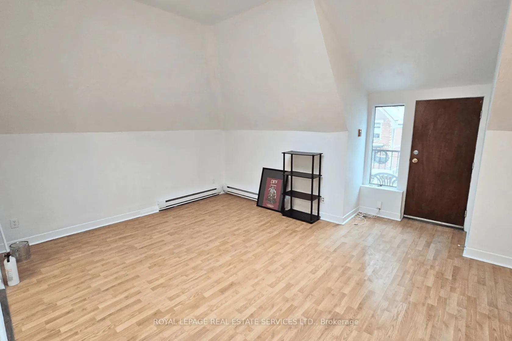 Multiplex For Lease | C13236496