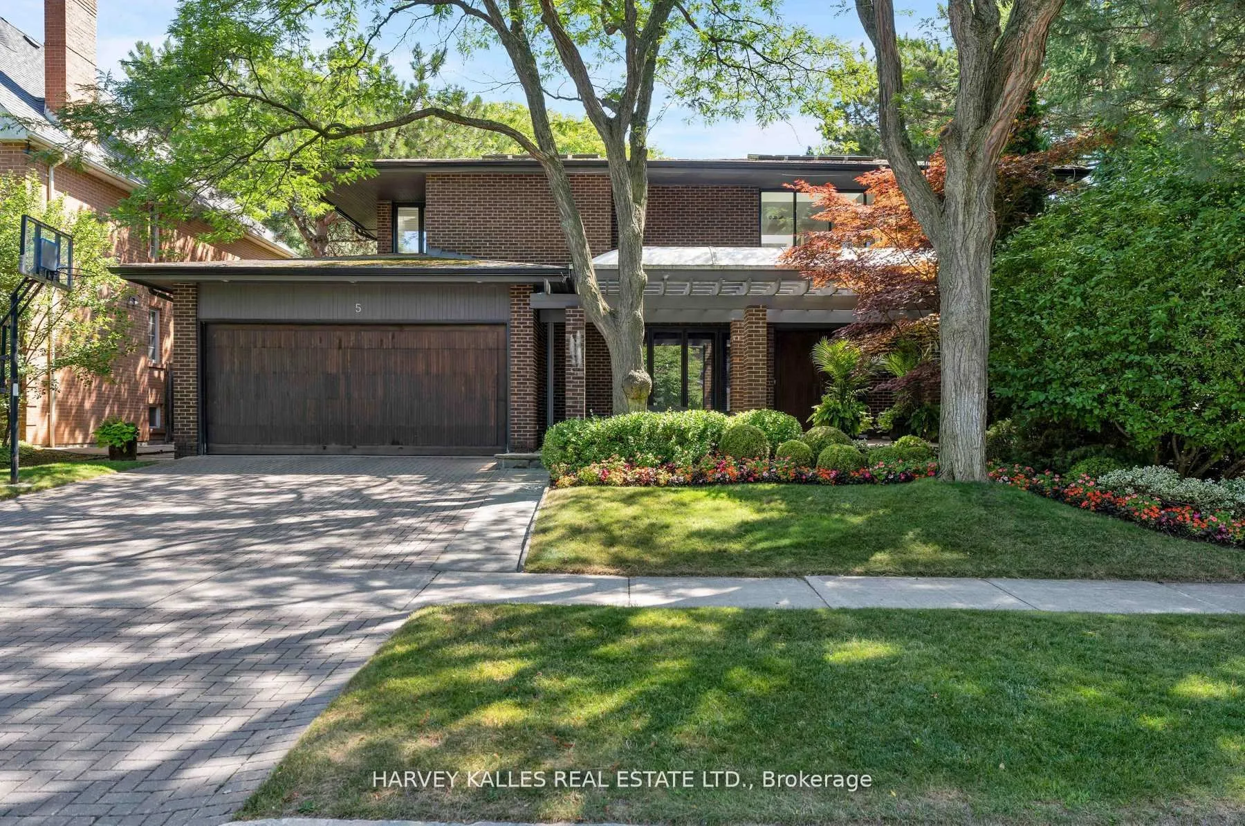 Detached Home For Sale | C13239964