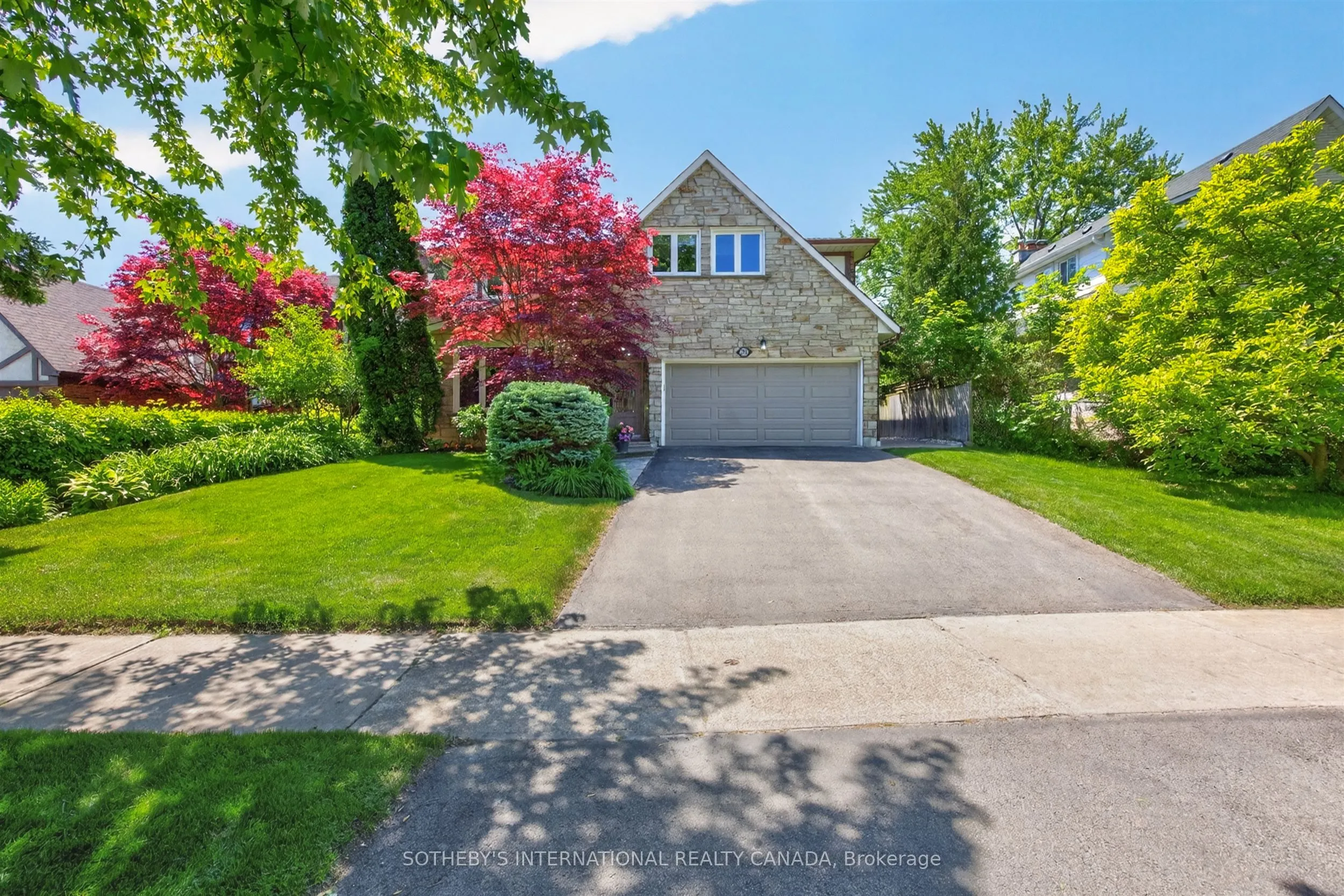 Detached Home For Sale | C13242864