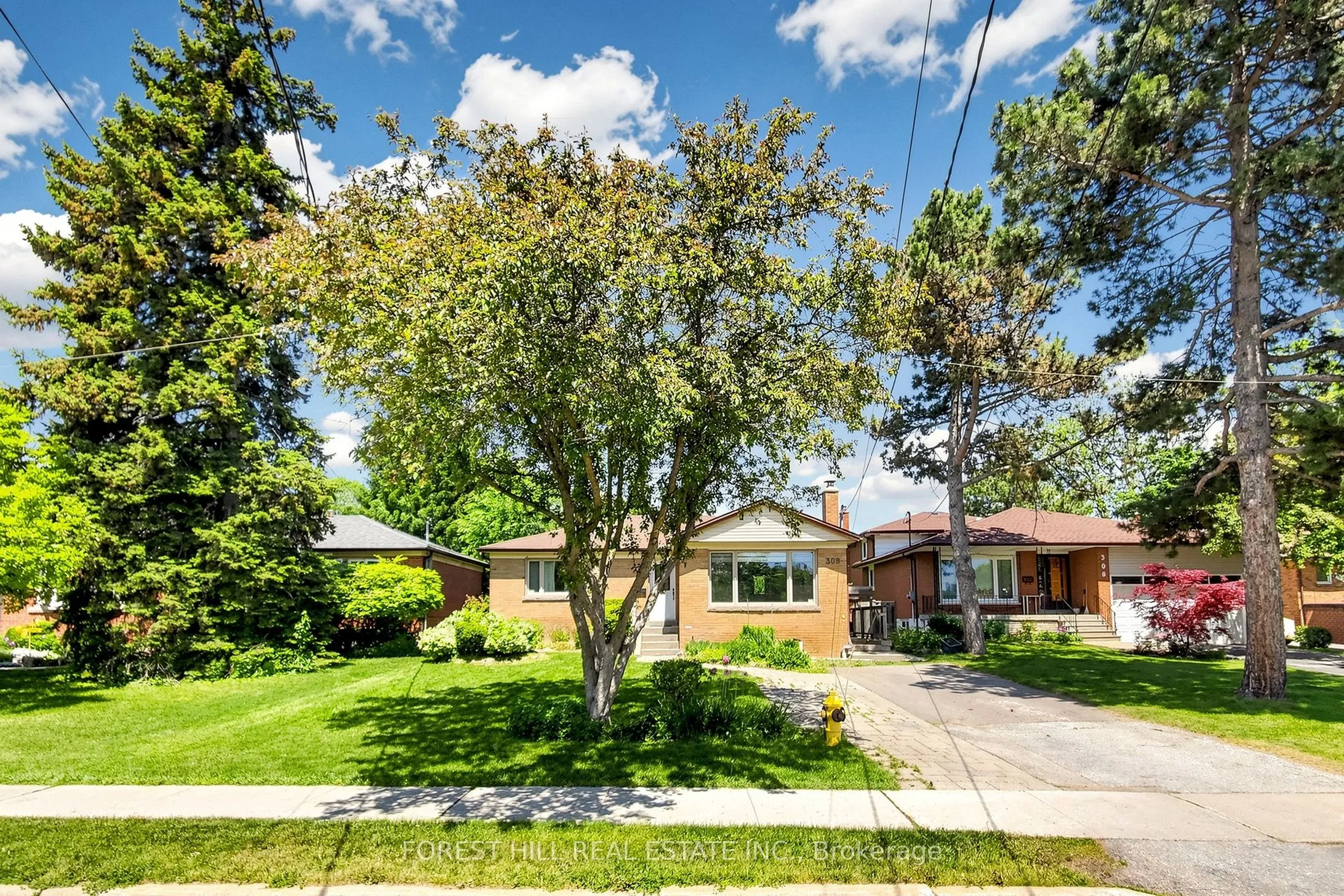 Detached Home For Lease | C13248408