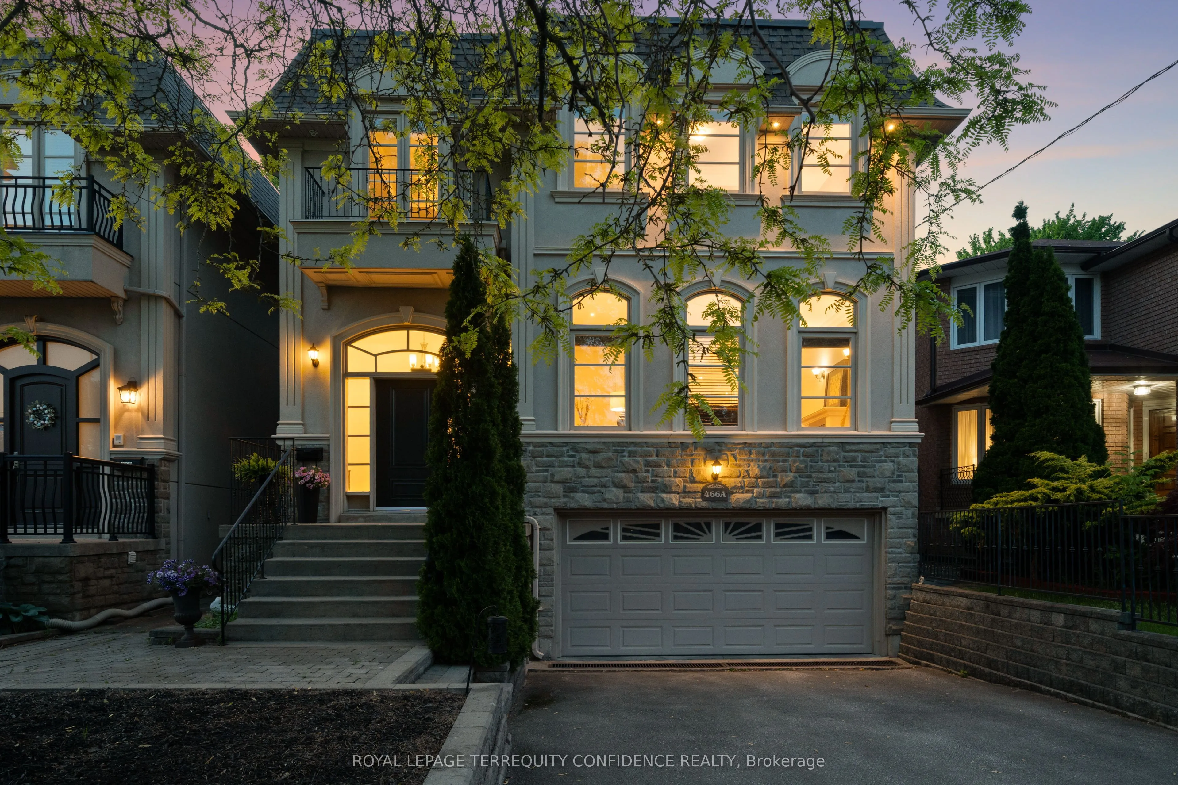 Detached Home For Sale | C13248744