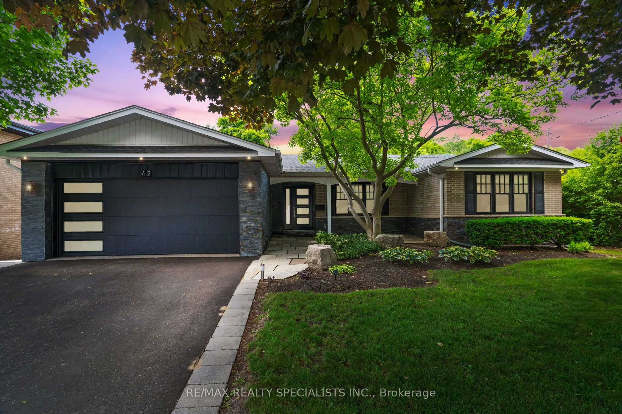 Detached Home For Sale | C13248848