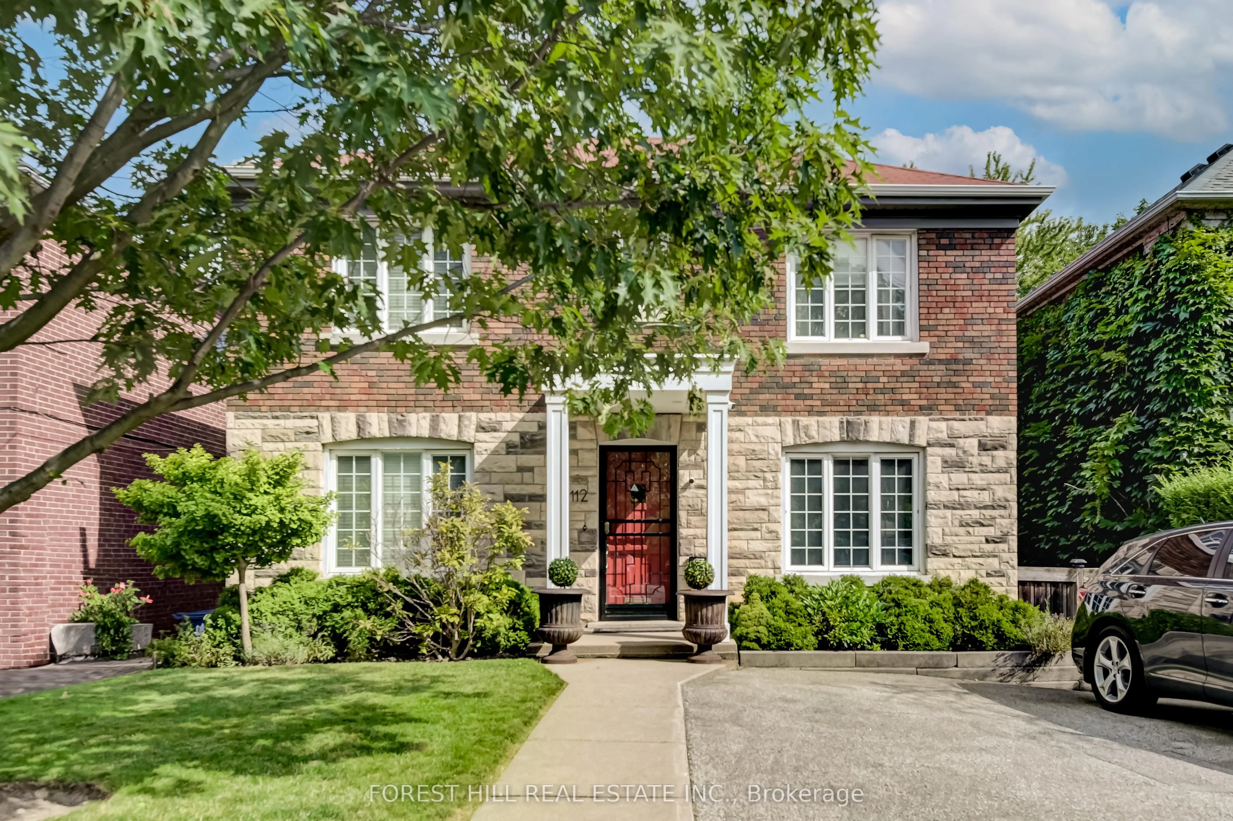 Detached Home For Lease | C13248938
