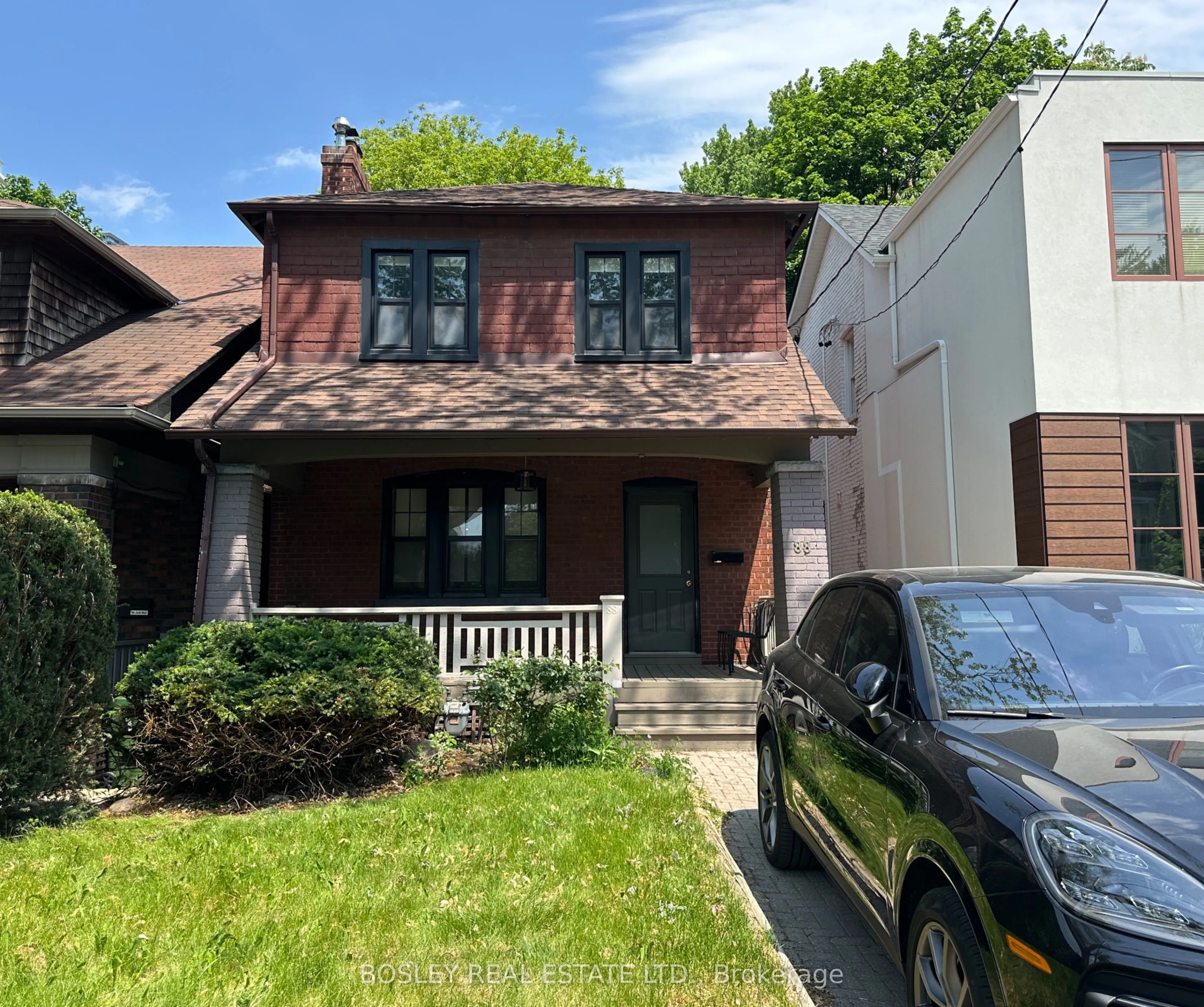 Detached Home For Lease | C13249002