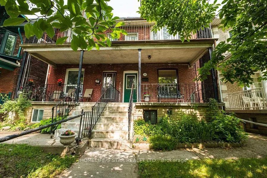 Semi-Detached Home For Sale | C13415878