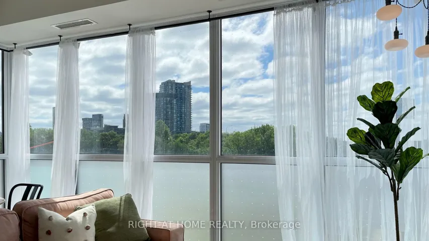 49 East Liberty Street 311, Toronto C01, ON M6K 0B2