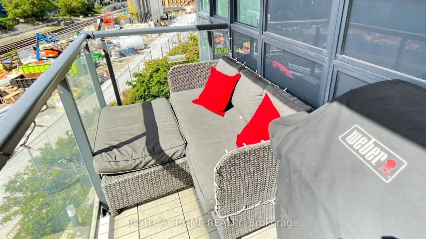 49 East Liberty Street 311, Toronto C01, ON M6K 0B2