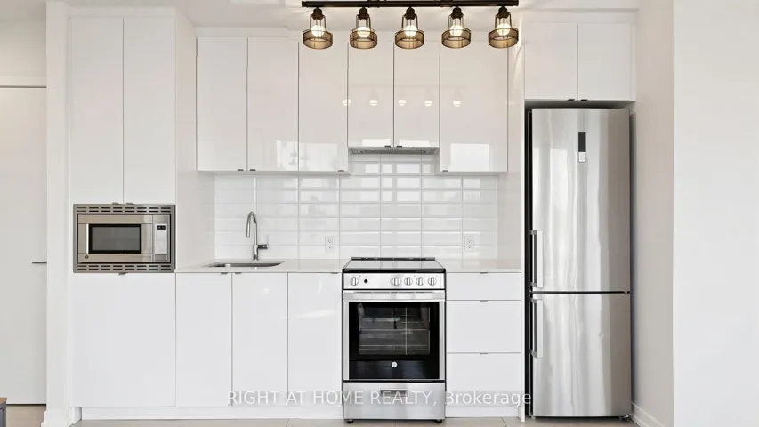 49 East Liberty Street 311, Toronto C01, ON M6K 0B2