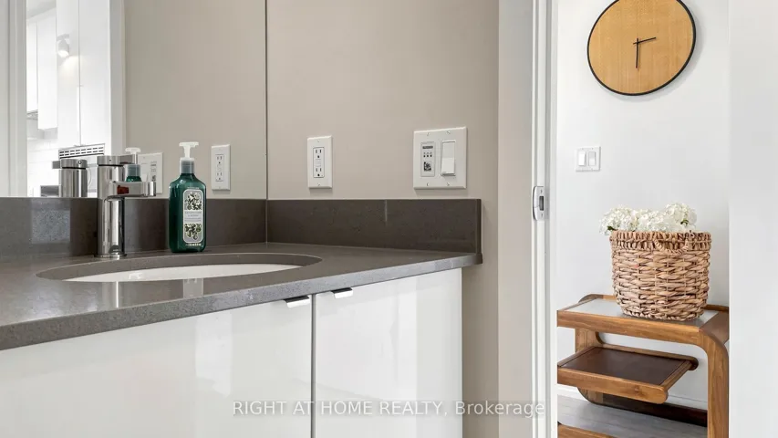 49 East Liberty Street 311, Toronto C01, ON M6K 0B2