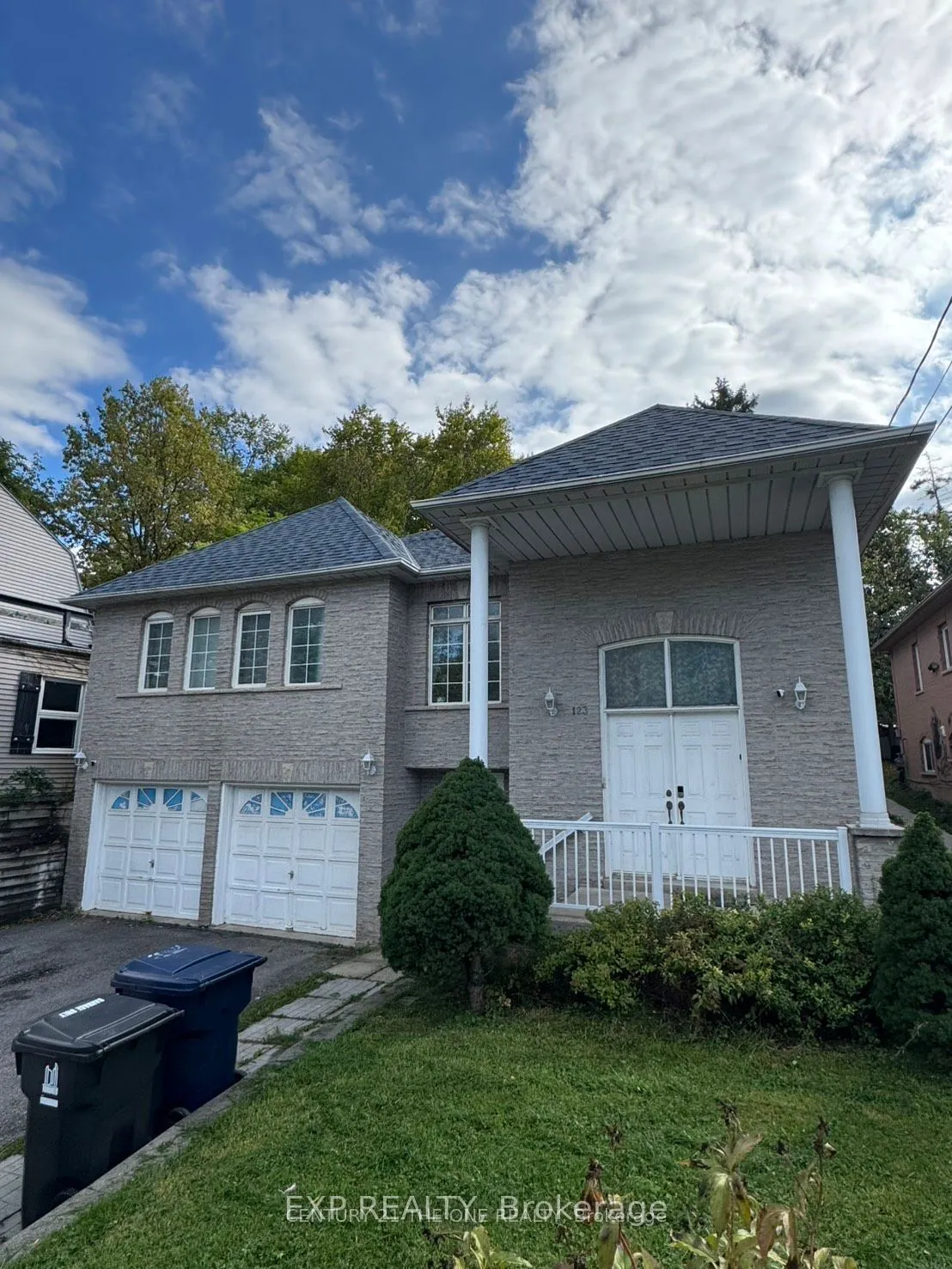 Detached Home For Lease | C13418082