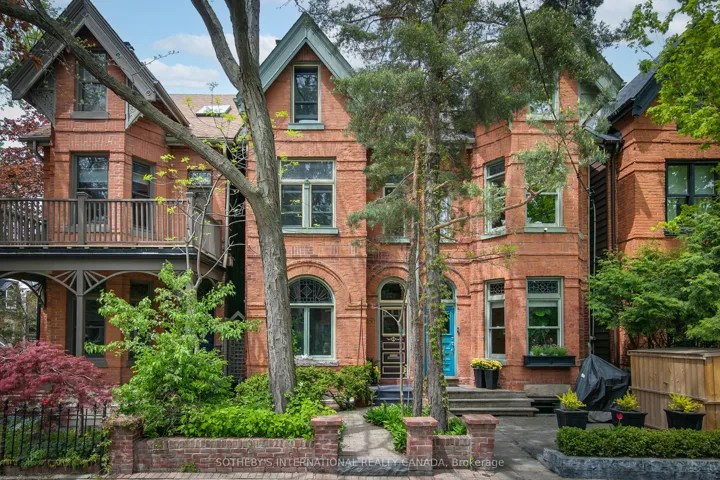 460 Wellesley E Street, Toronto C08, ON M4X 1H9