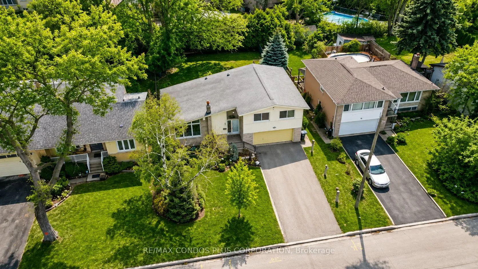Detached Home For Sale | C13433898
