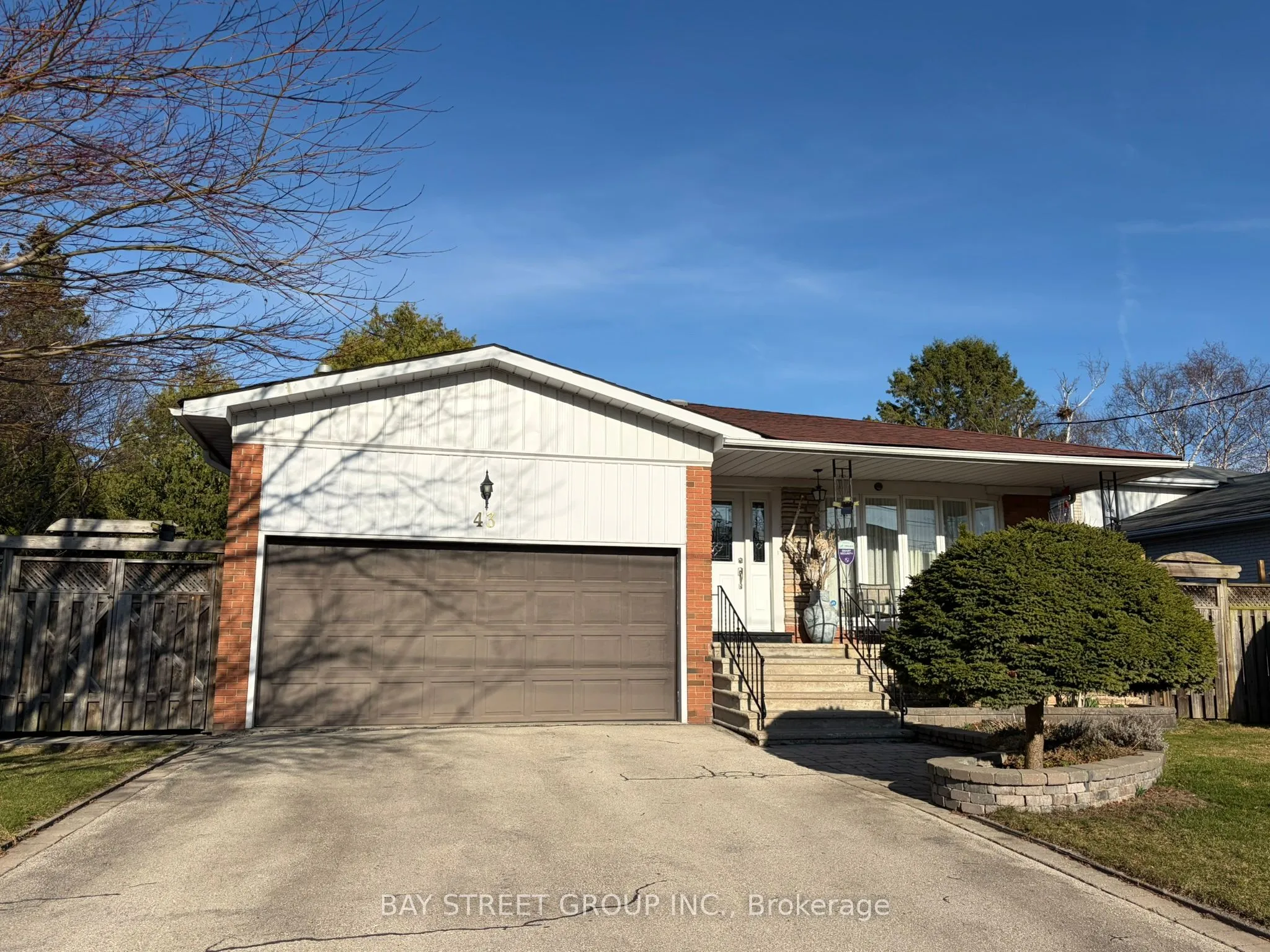 Detached Home For Sale | C13449348