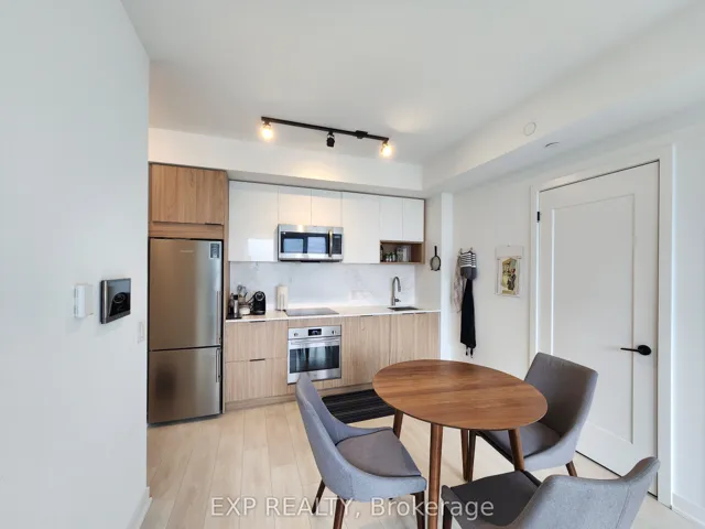 5 Defries Street, Toronto C08, ON M5A 0W7