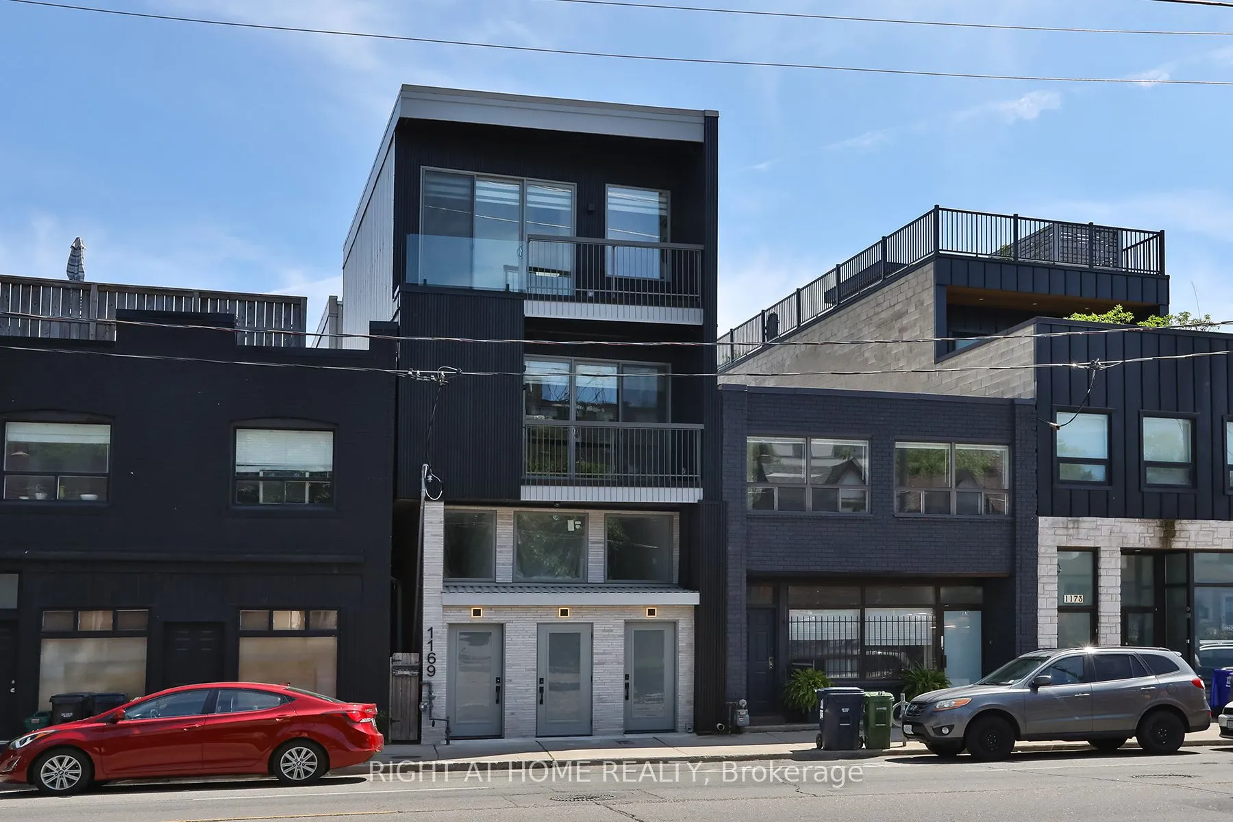 Detached Home For Lease | C13469222