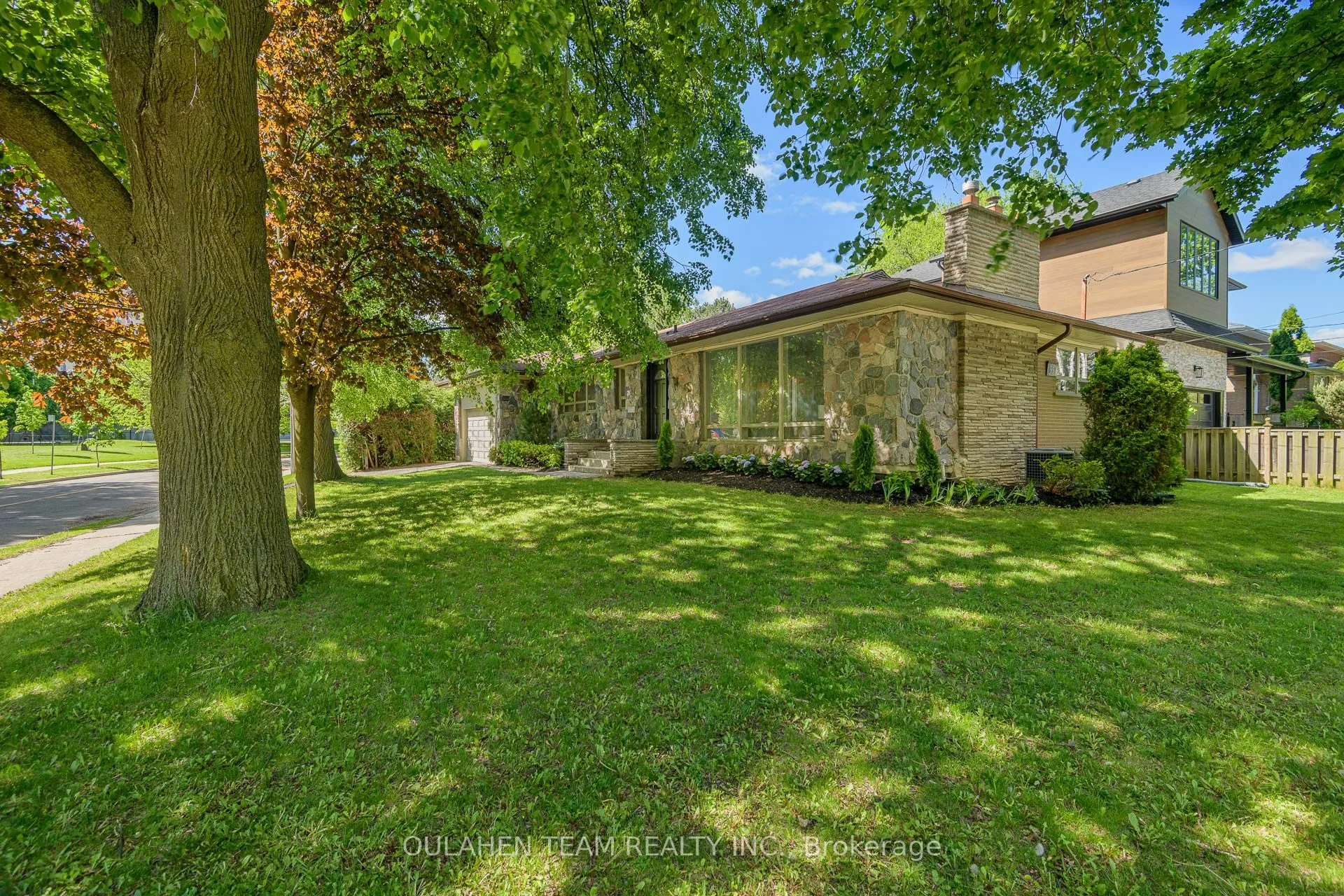 Detached Home For Sale | C13473252