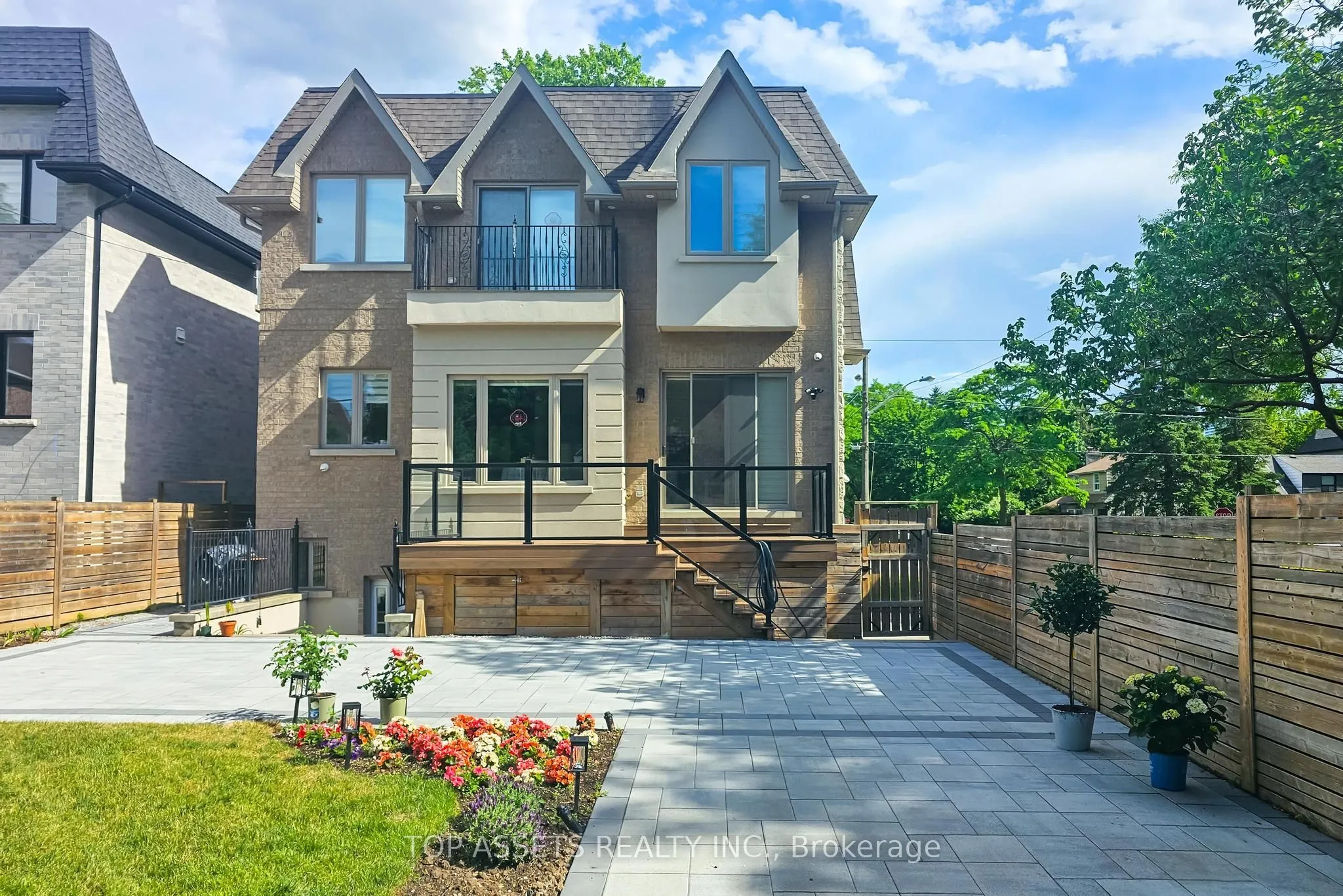 Detached Home For Lease | C13473272