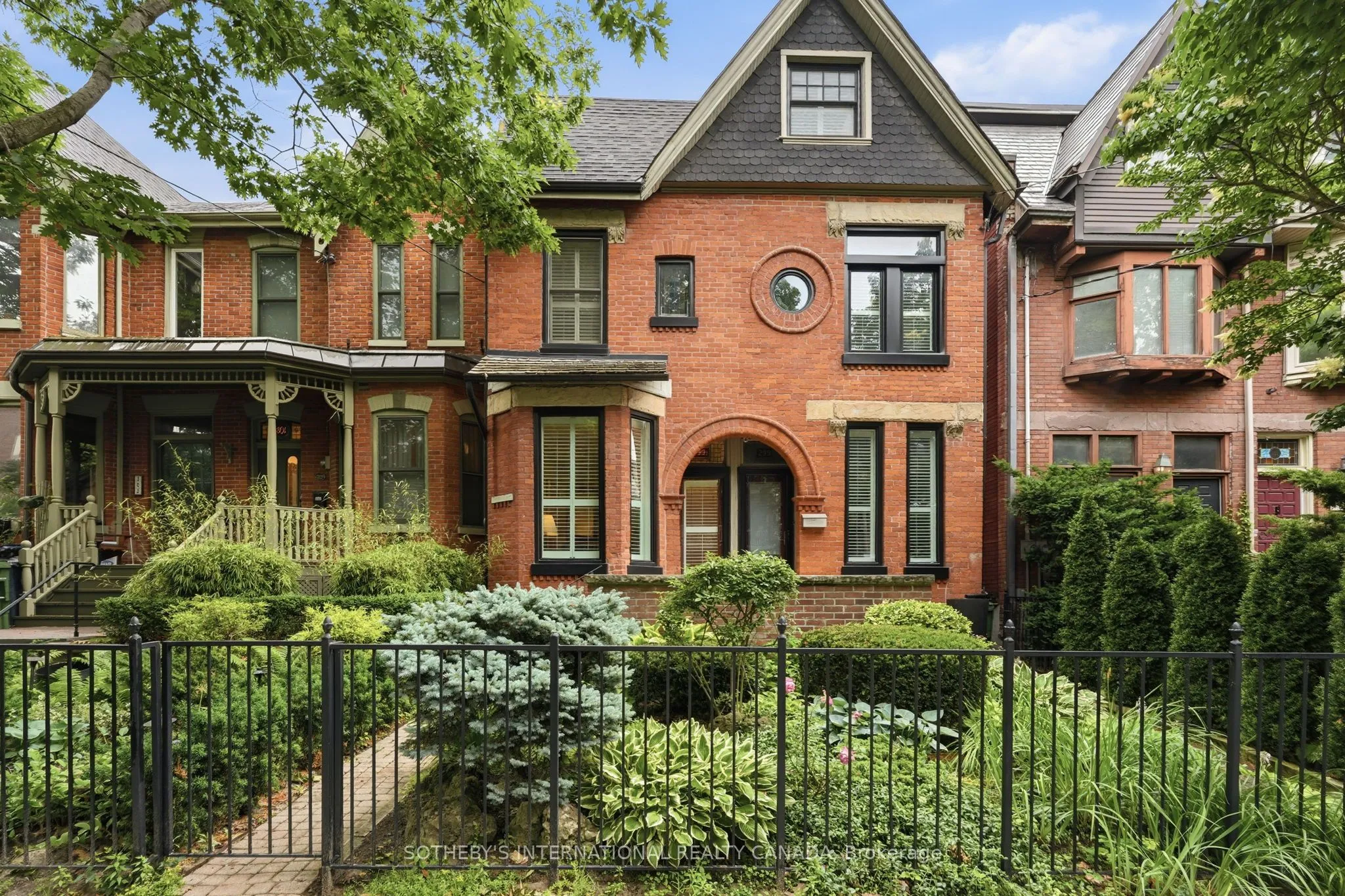 Semi-Detached Home For Sale | C13475028