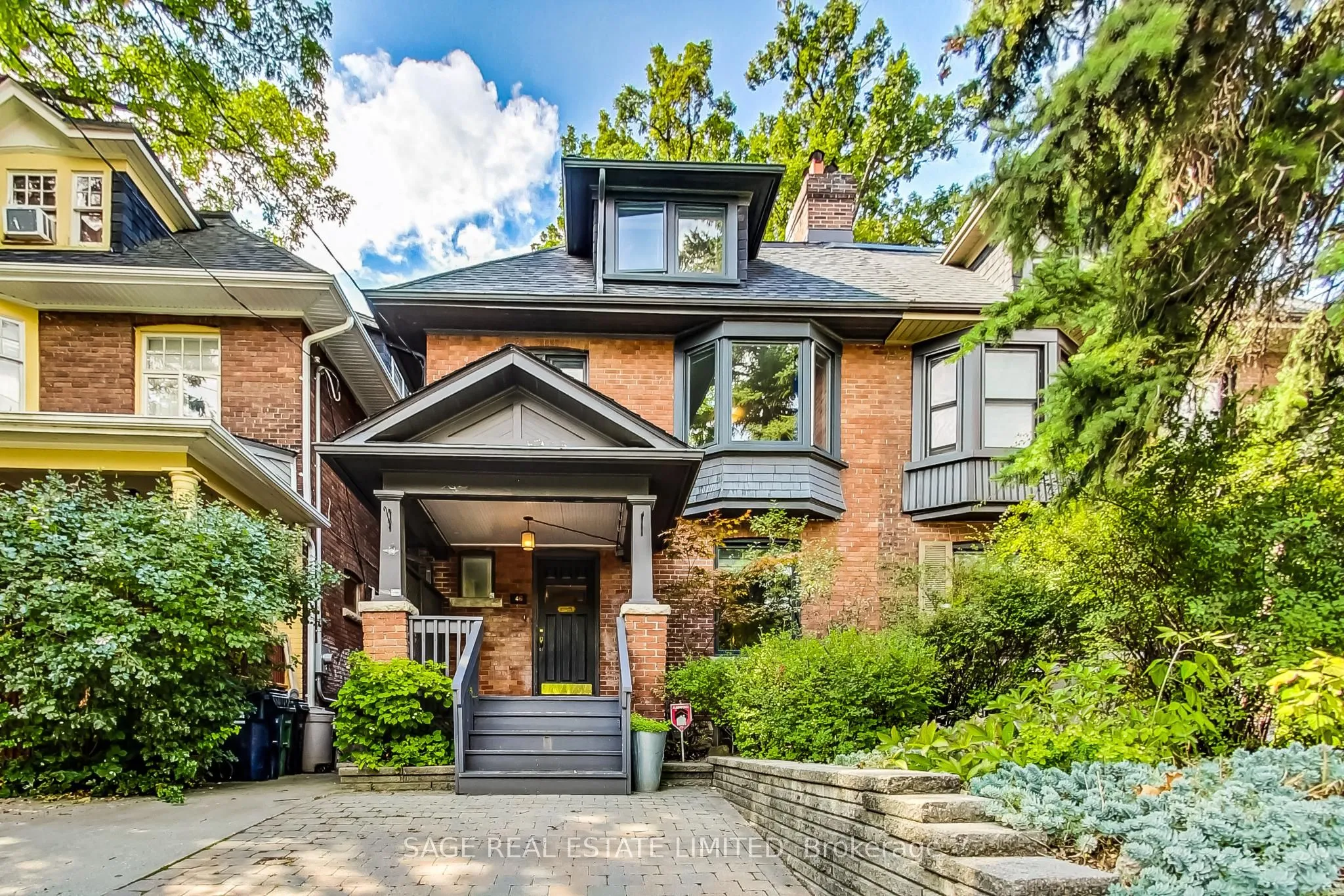 Semi-Detached Home For Lease | C13477358