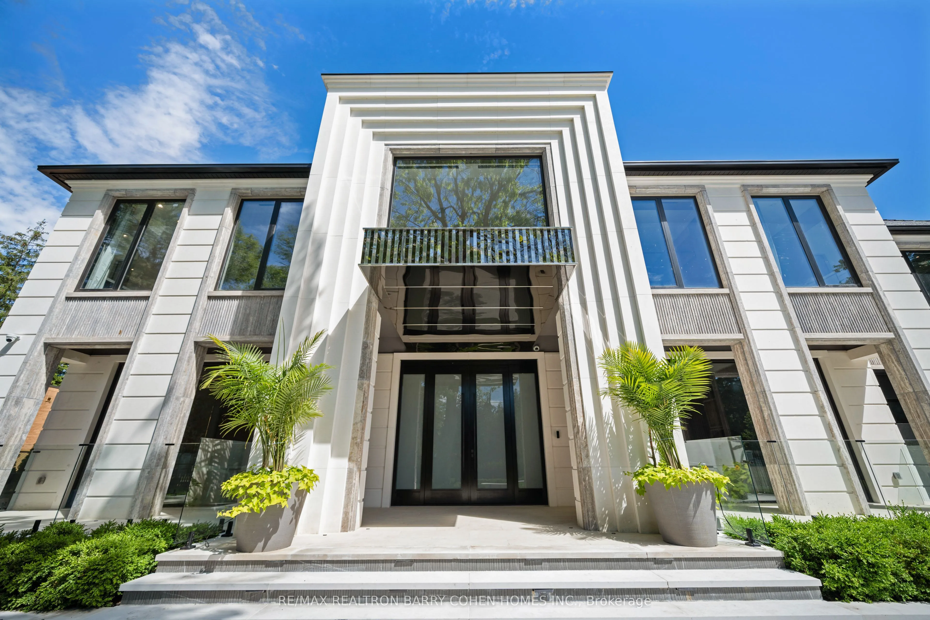Detached Home For Sale | C13479304