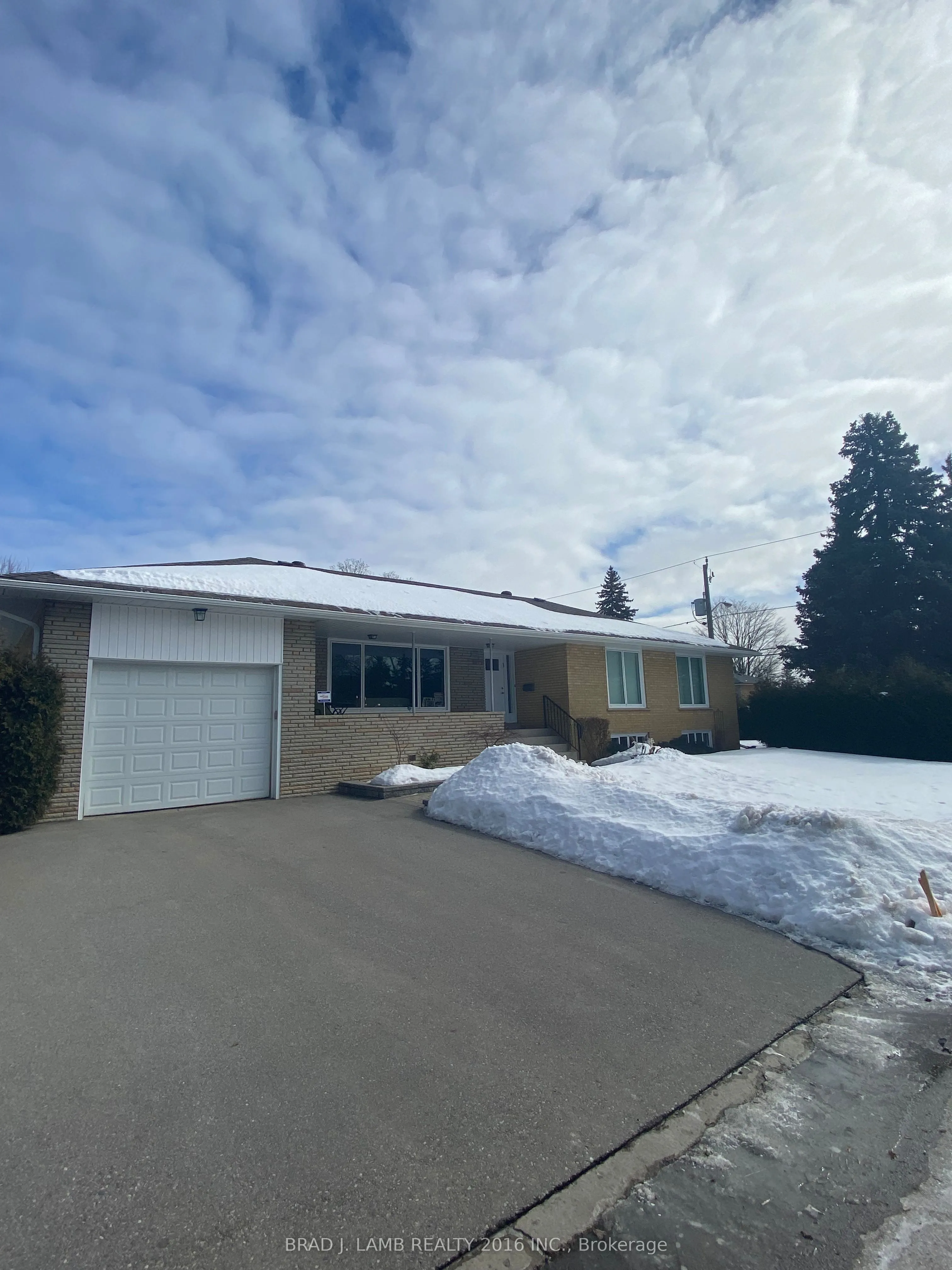 Duplex For Lease | C13480294
