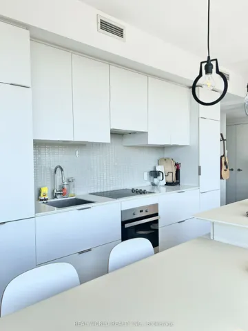 5 St Joseph Street 2202, Toronto C01, ON M4Y 0B6