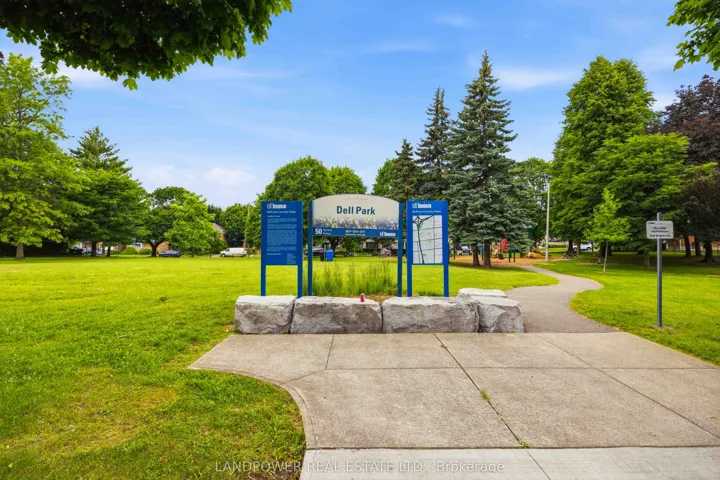 549 Lawrence Avenue W, Toronto C04, ON M6A 1A5