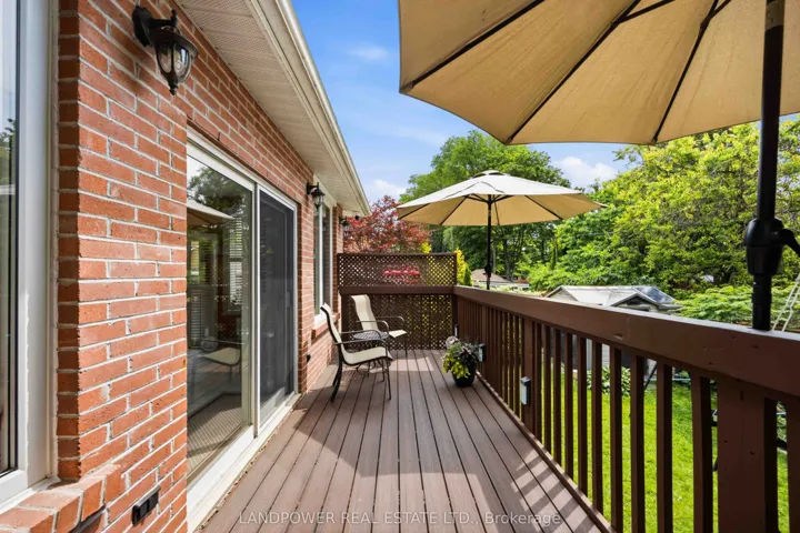 549 Lawrence Avenue W, Toronto C04, ON M6A 1A5