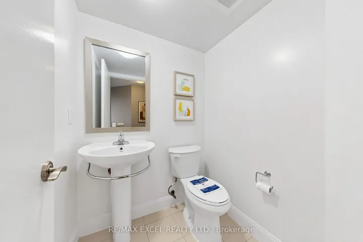 2191 Yonge Street 3111, Toronto C10, ON M4S 3H8