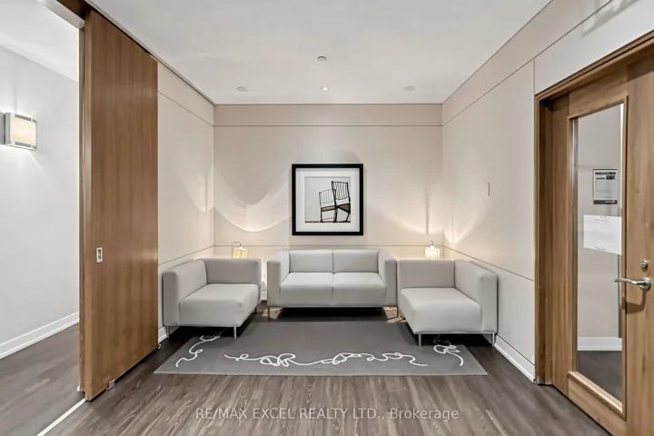 2191 Yonge Street 3111, Toronto C10, ON M4S 3H8