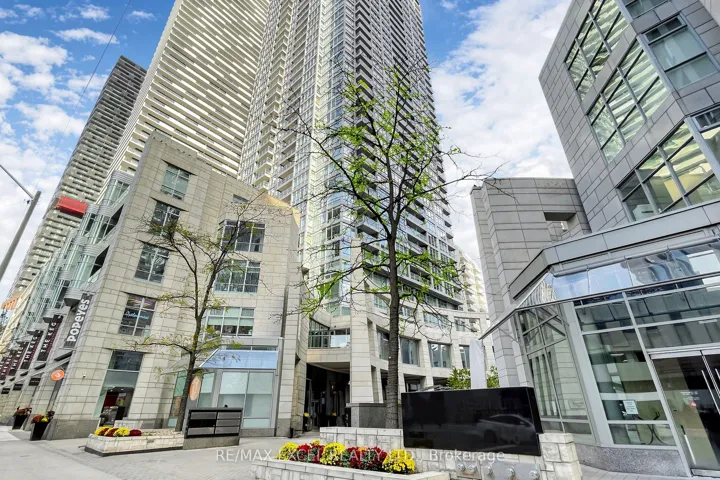 2191 Yonge Street 3111, Toronto C10, ON M4S 3H8