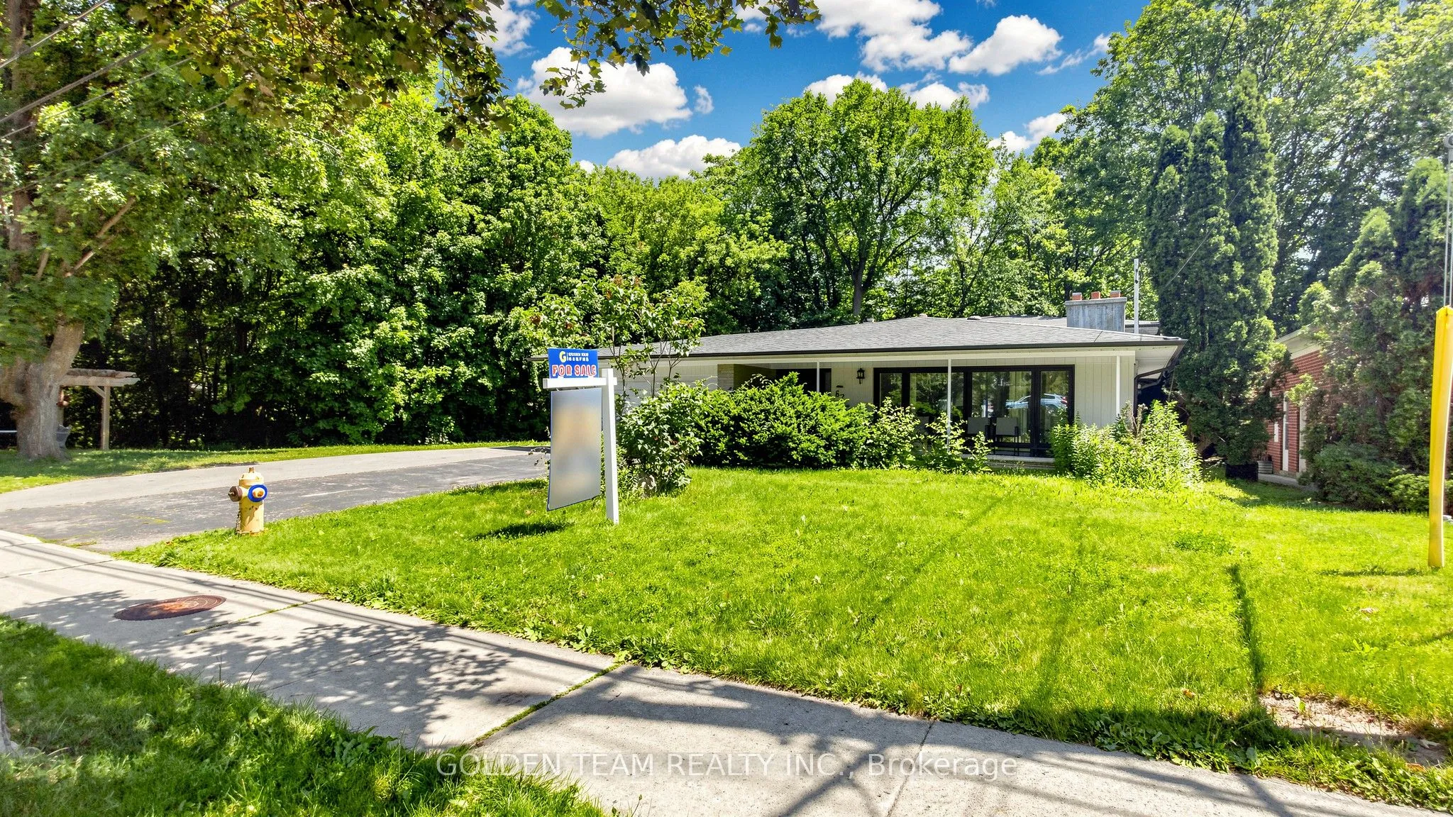 Detached Home For Sale | C13500312
