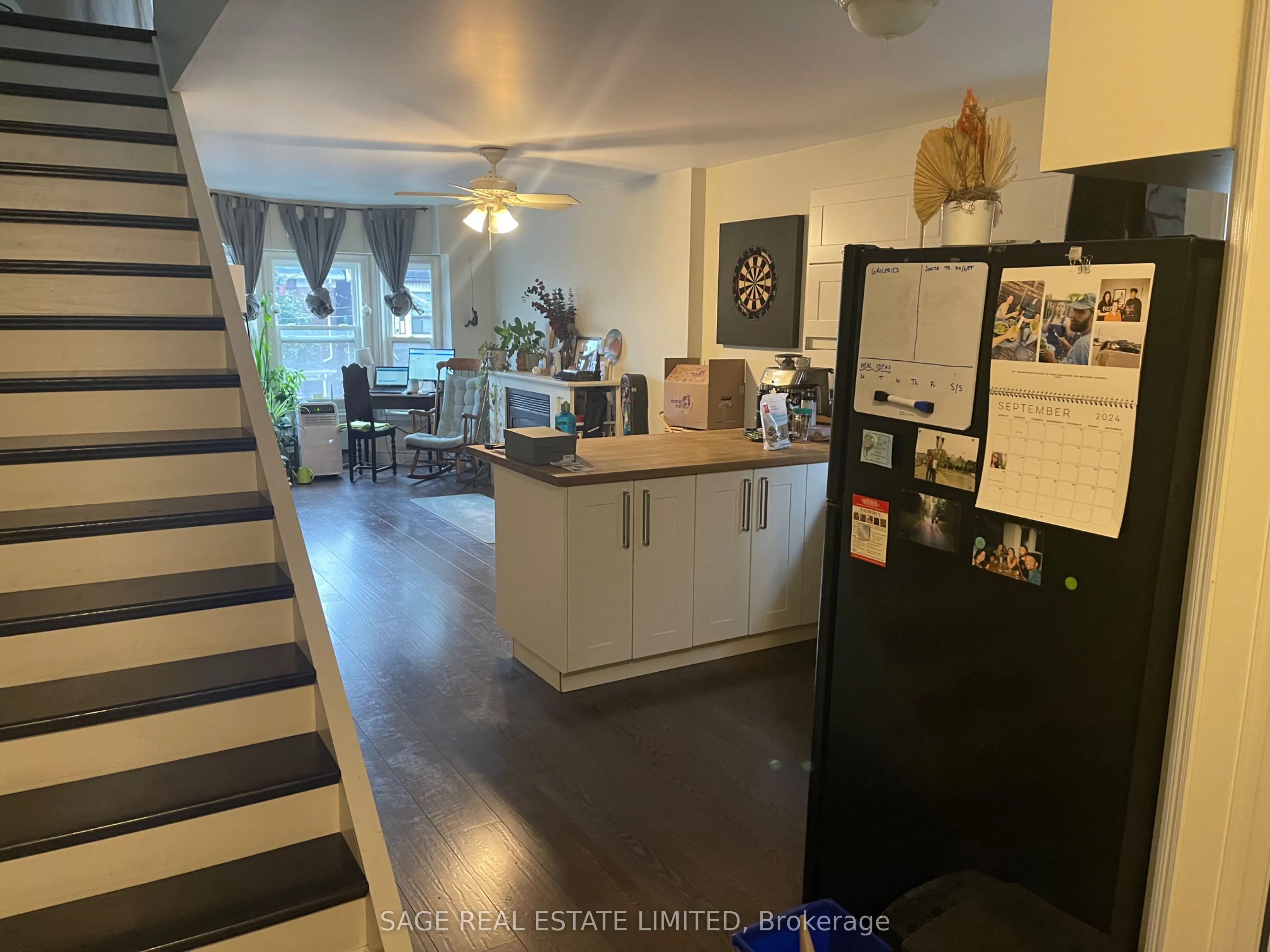 Detached Home For Lease | C13502038