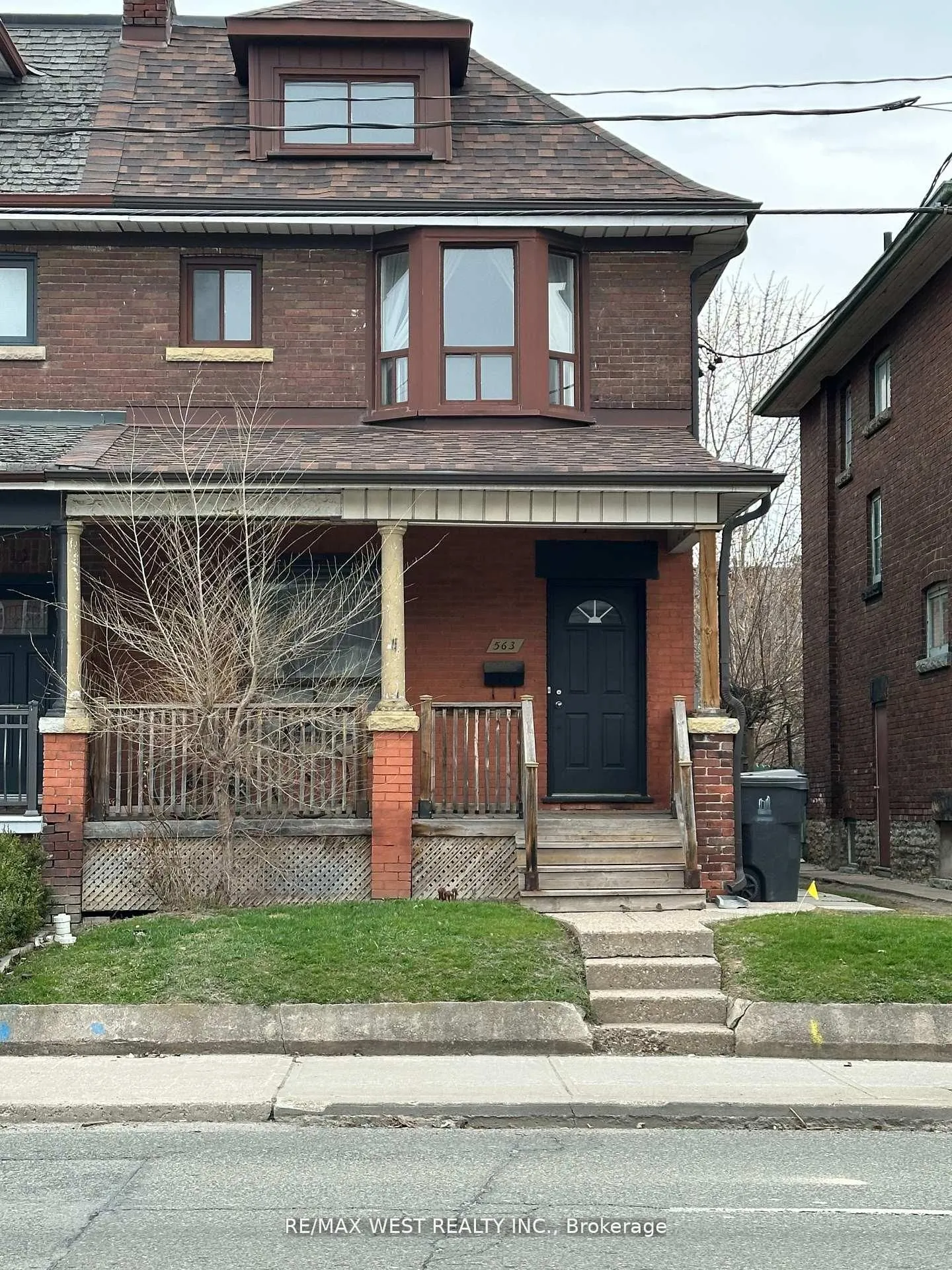 Semi-Detached Home For Lease | C13502410