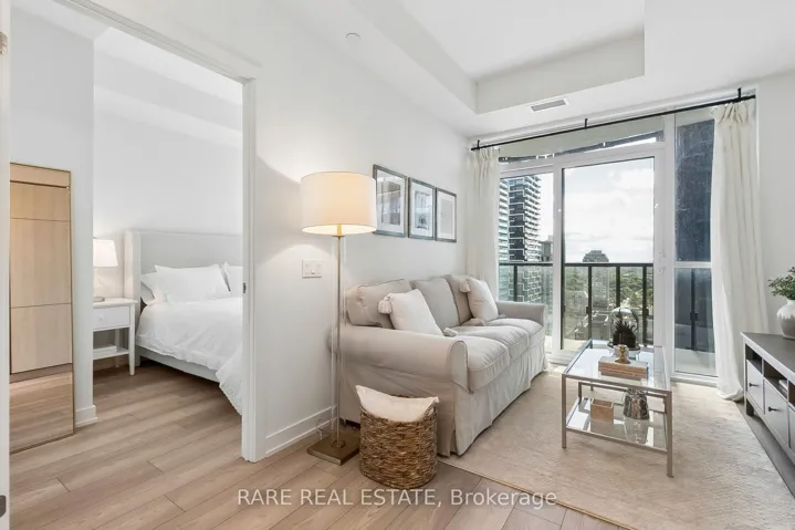 110 Broadway Avenue, Toronto C10, ON M4P 1V7
