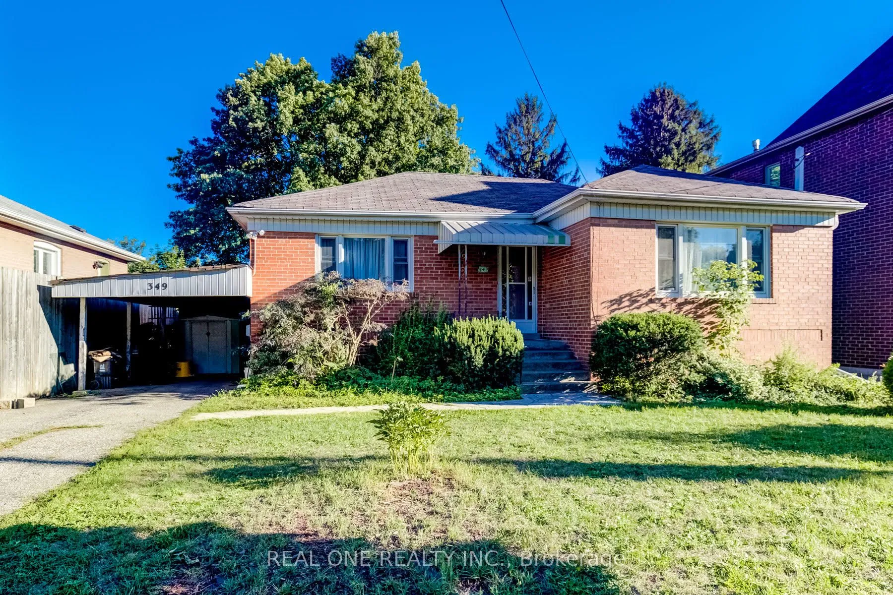 Detached Home For Lease | C13507004